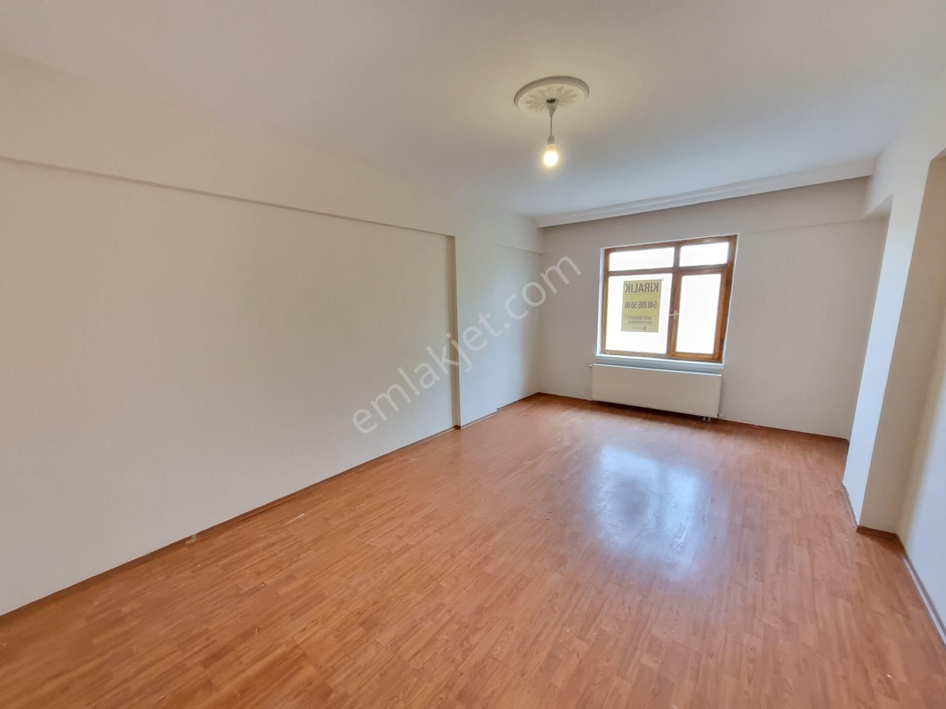 Cadde Üzeri - Ara Kat - Güneşli - Geniş 3 + 1 Kiralık Daire.. - Görsel 15