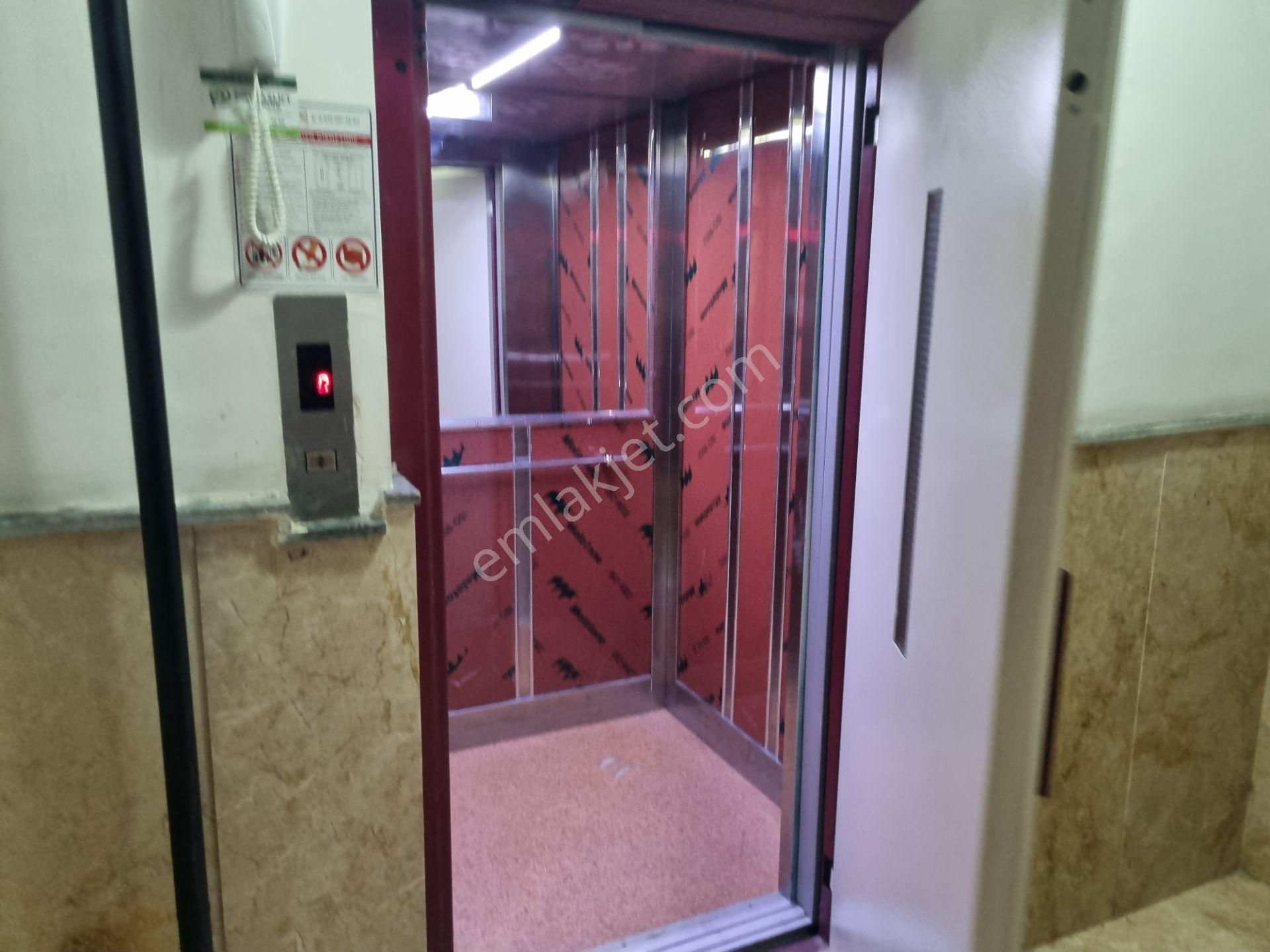 Cadde Üzeri - Ara Kat - Güneşli - Geniş 3 + 1 Kiralık Daire.. - Görsel 35