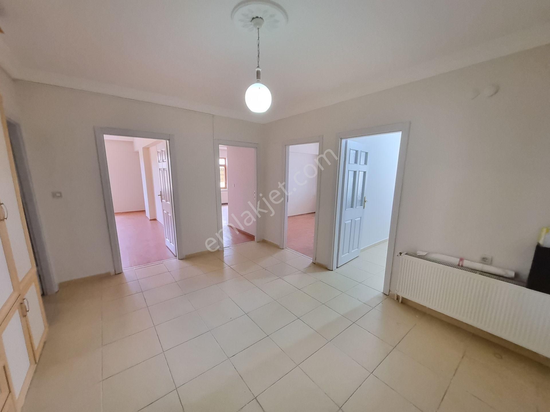 Cadde Üzeri - Ara Kat - Güneşli - Geniş 3 + 1 Kiralık Daire.. - Görsel 10