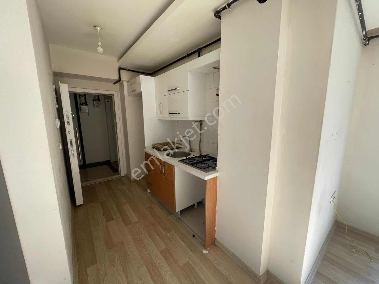 Namlı'dan Hasanağa Bahçesine 3 Dakika Arakat Doğalgazlı Balkonlu - Görsel 21
