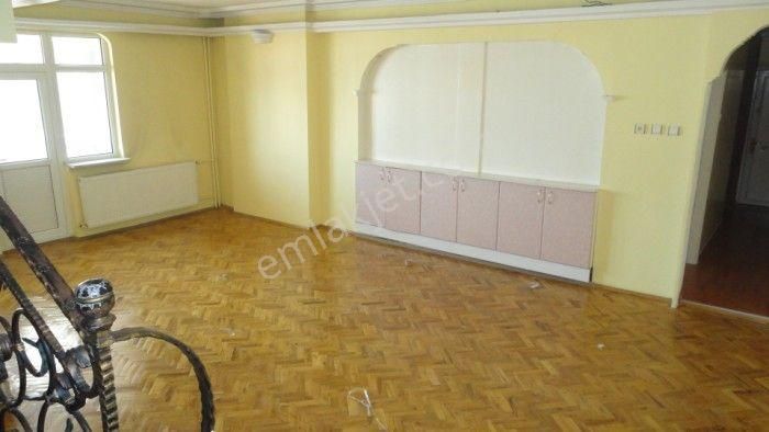 Osmangazi Hüdavendigar'da Dolmuşa Yakın 6+1 Triplex Kiralık Daire - Görsel 23