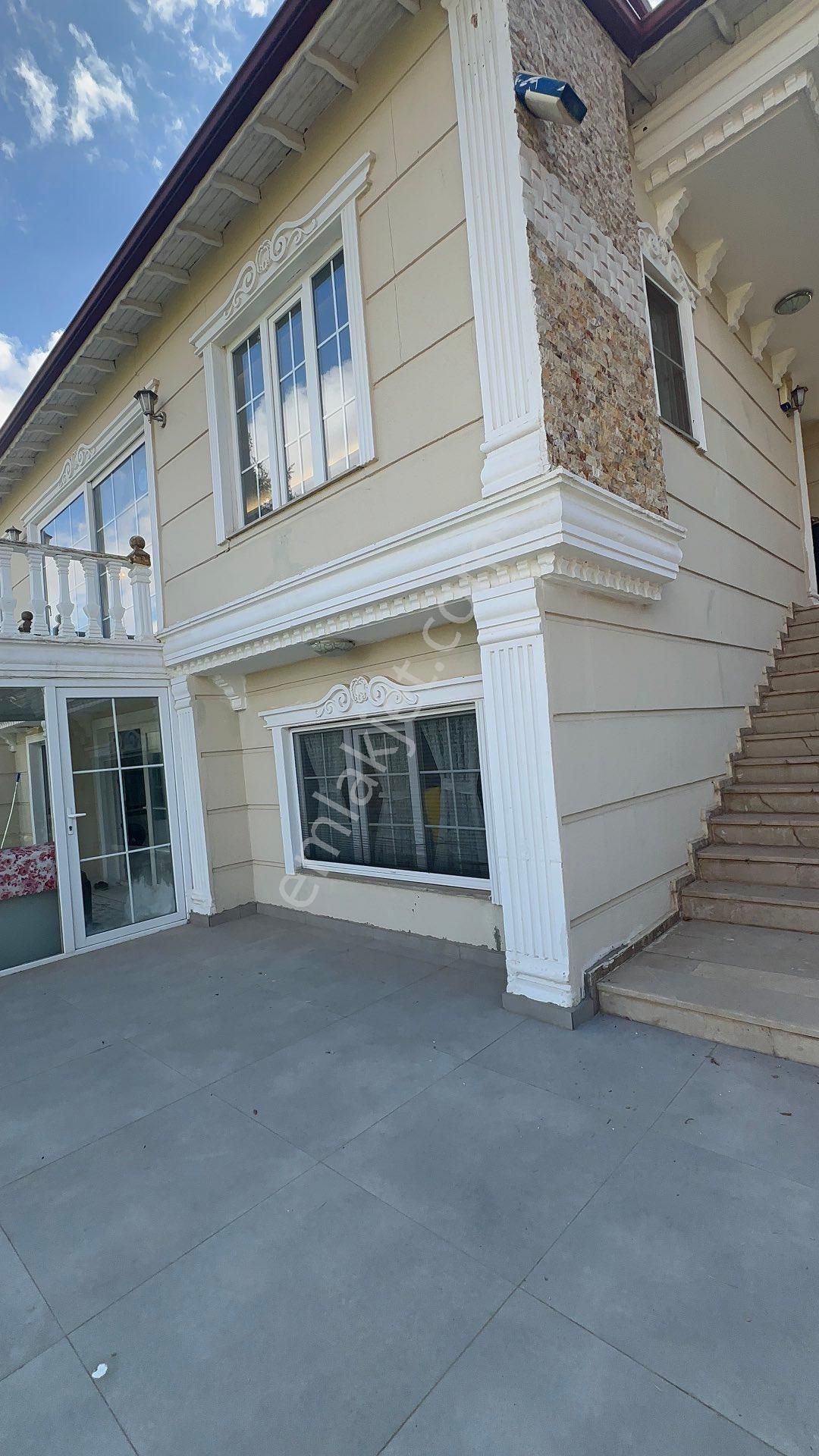 Satılık 5+1 Müstakil Villa – Geniş Arsa / Asfalta Sıfır - Görsel 7