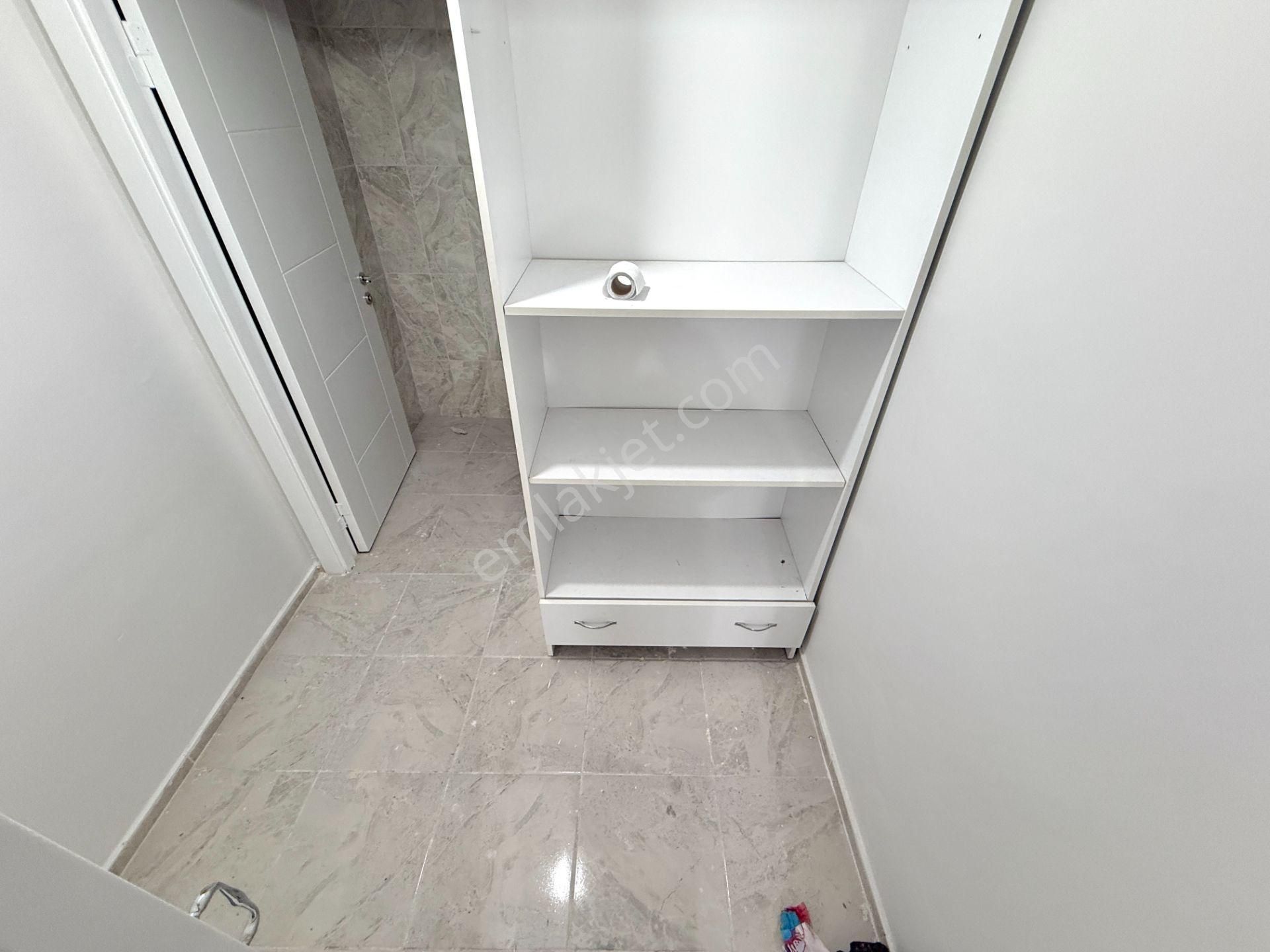 Pursaklar Mehmet Zengin Emlak'tan Otoparklı Çift Banyolu 1.kat 3+1 Sitede Daire - Görsel 29