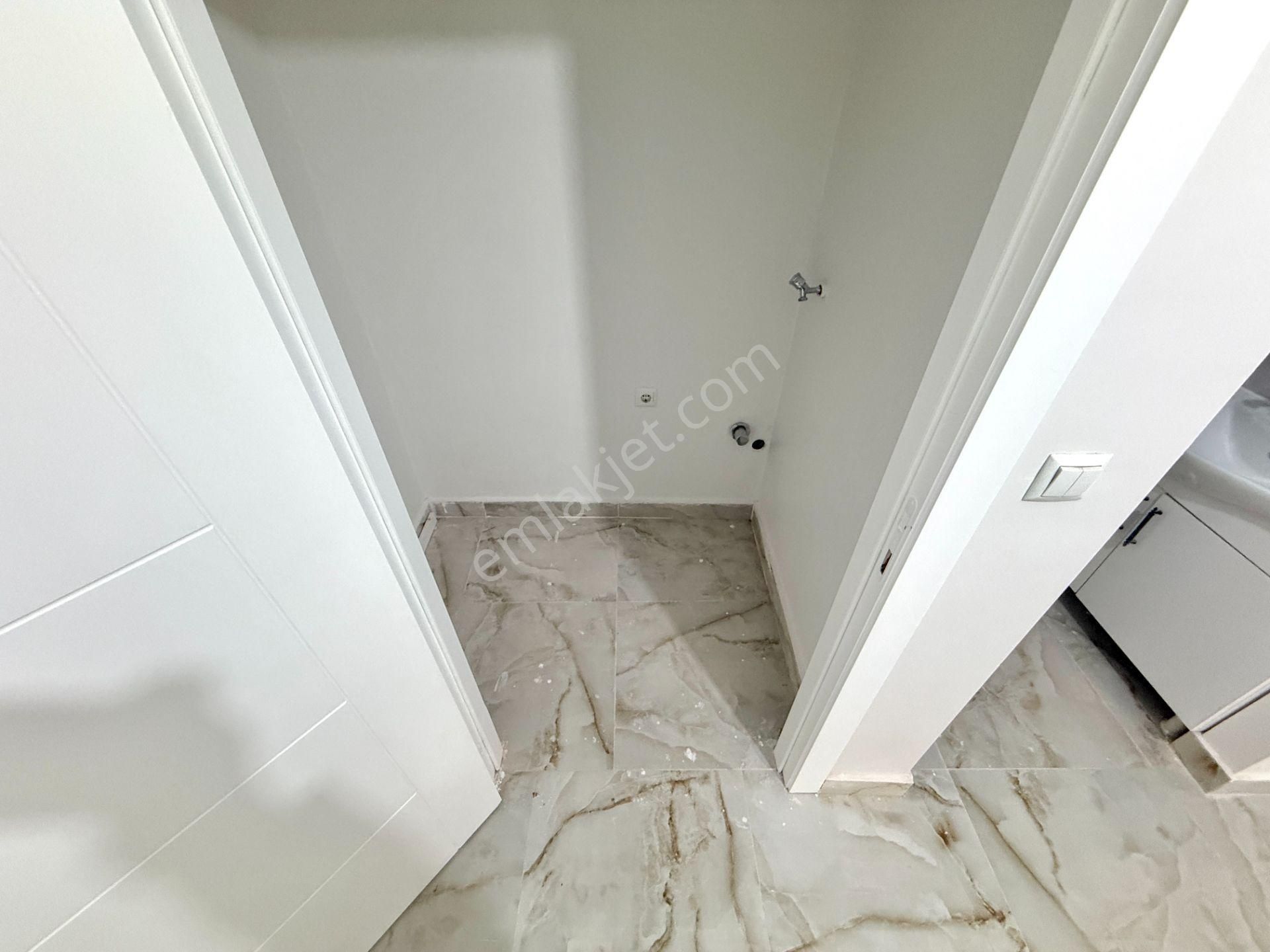 Pursaklar Mehmet Zengin Emlak'tan Otoparklı Çift Banyolu 1.kat 3+1 Sitede Daire - Görsel 21