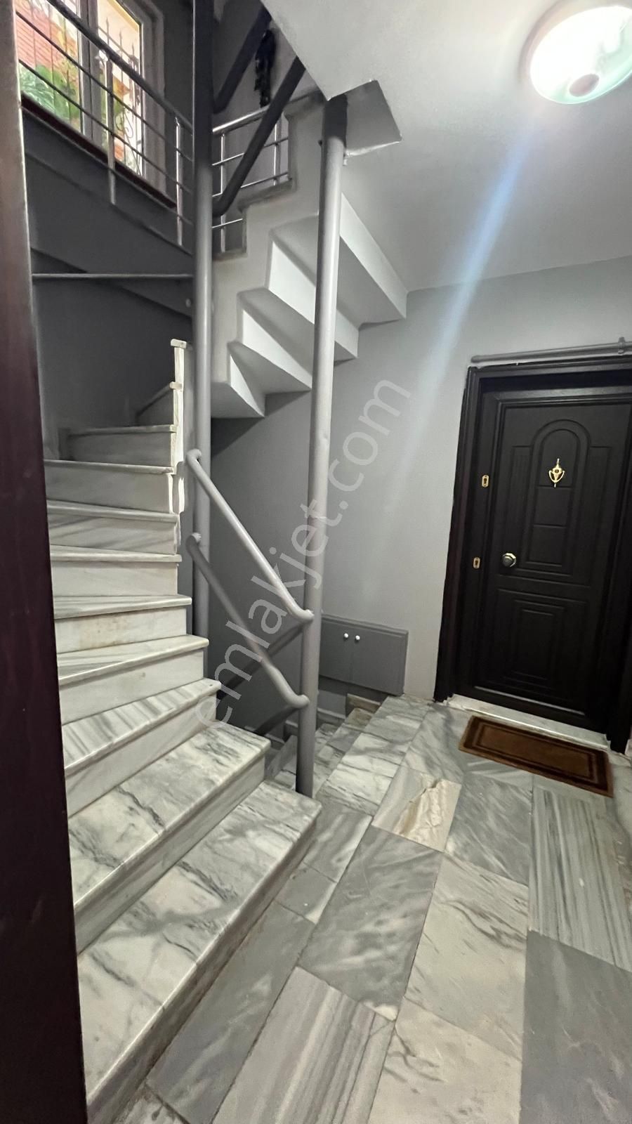 Maltepe Merkezde Kiralık 3+1 Daire - Görsel 5