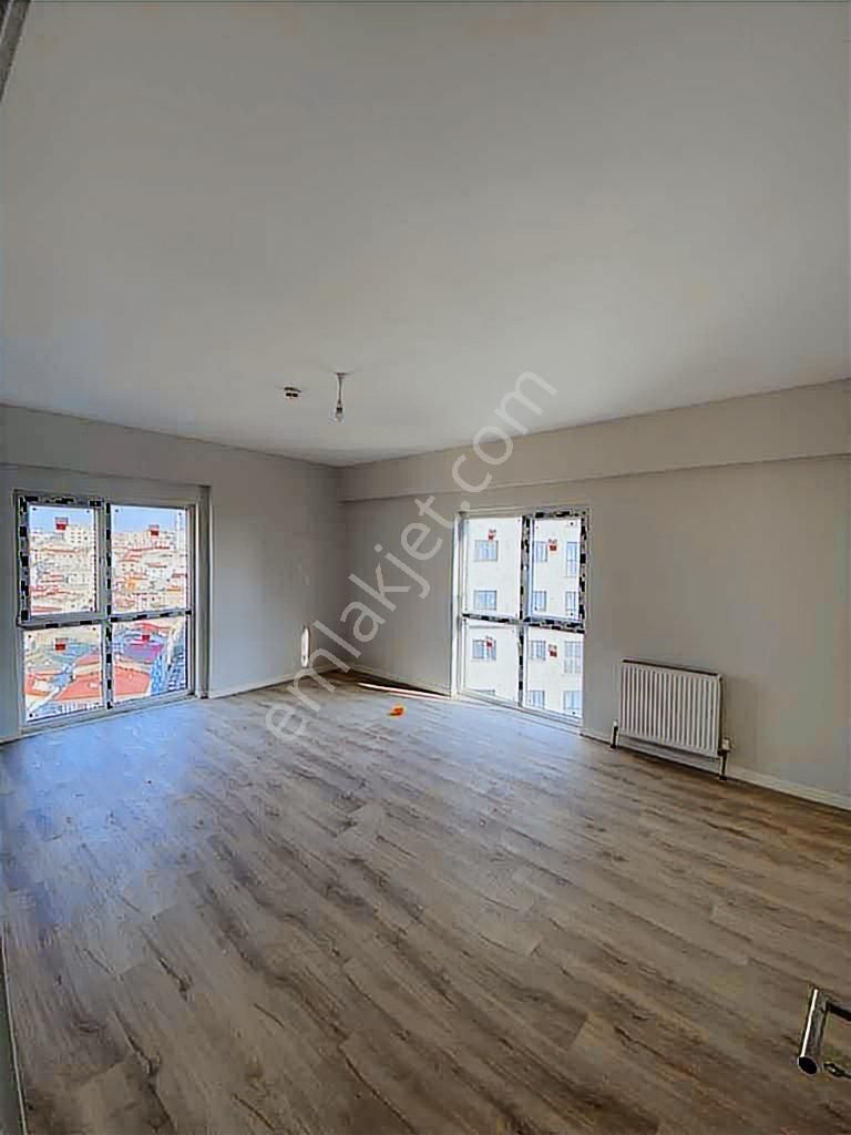 Selvi Park Evleri'nde Golden Restate'den 2+1 Sıfır Kiralık Daire - Görsel 3