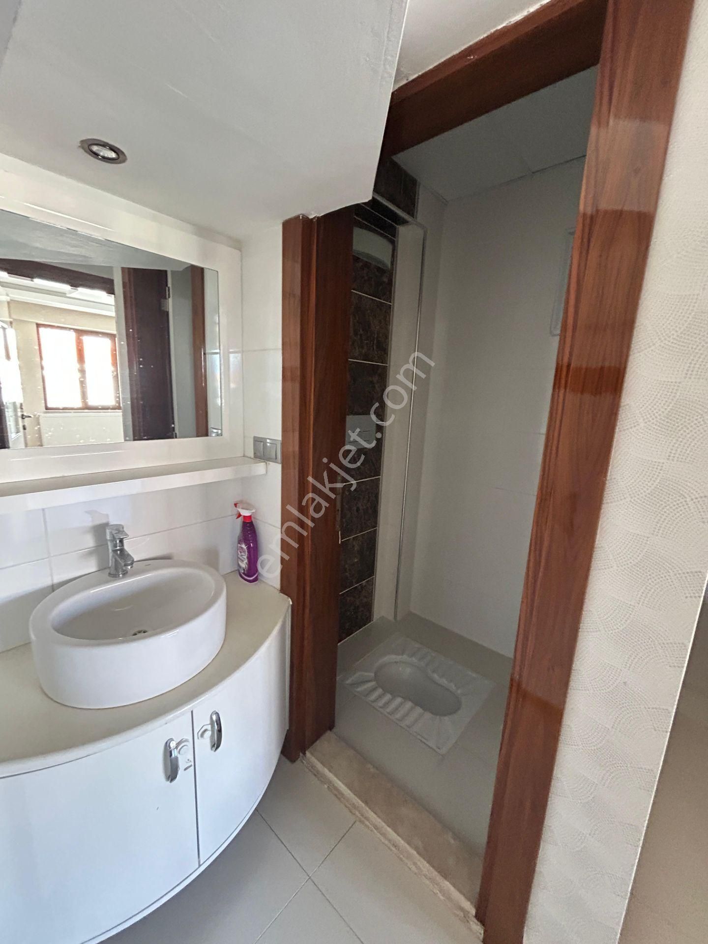 Selçukbey İstek Koleji Üstü Kiralık Teraslı 4+1 Lüks Daire - Görsel 6