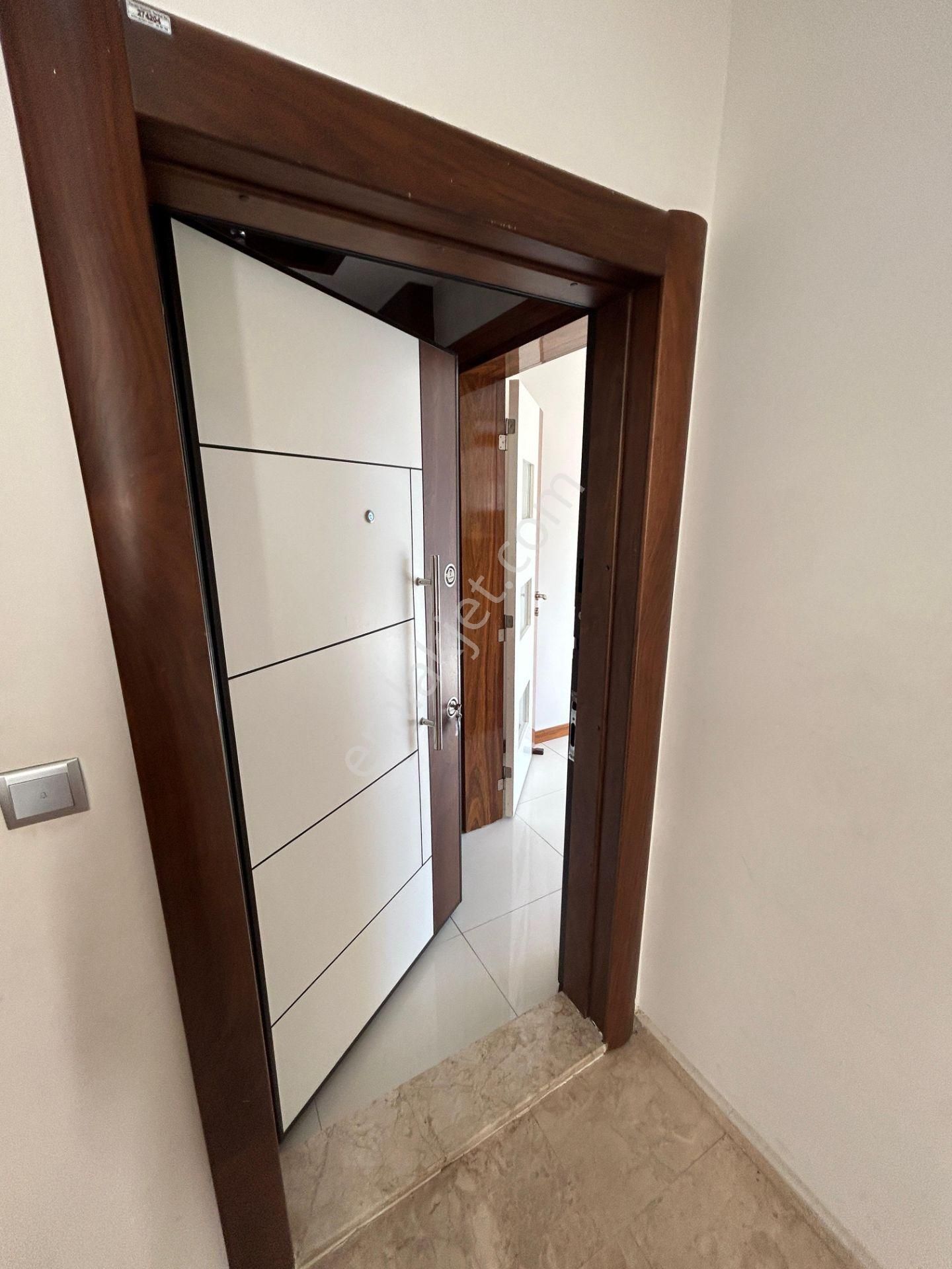 Selçukbey İstek Koleji Üstü Kiralık Teraslı 4+1 Lüks Daire - Görsel 4