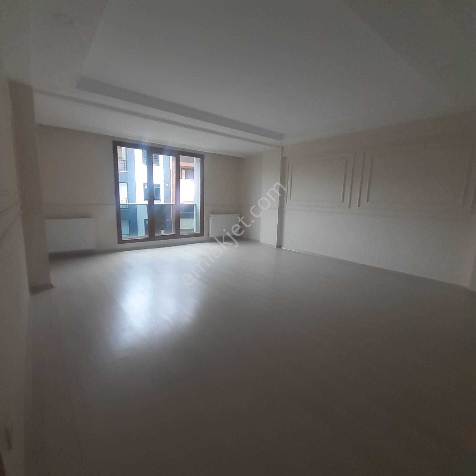 Pakemlakdan Kapalıotoparklı 5 Yıllık Binada Utralük - Görsel 11