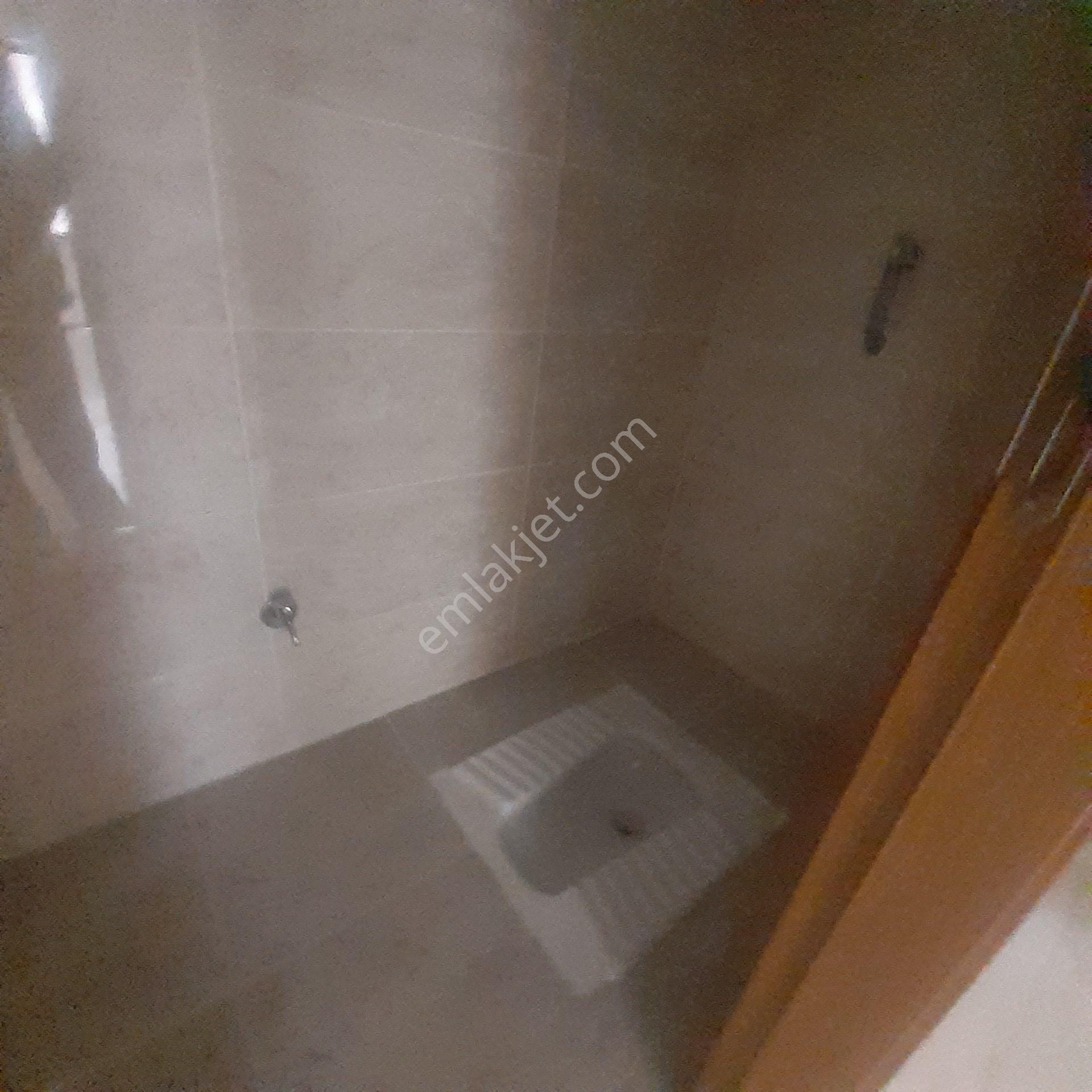 Pakemlakdan Kapalıotoparklı 5 Yıllık Binada Utralük - Görsel 7