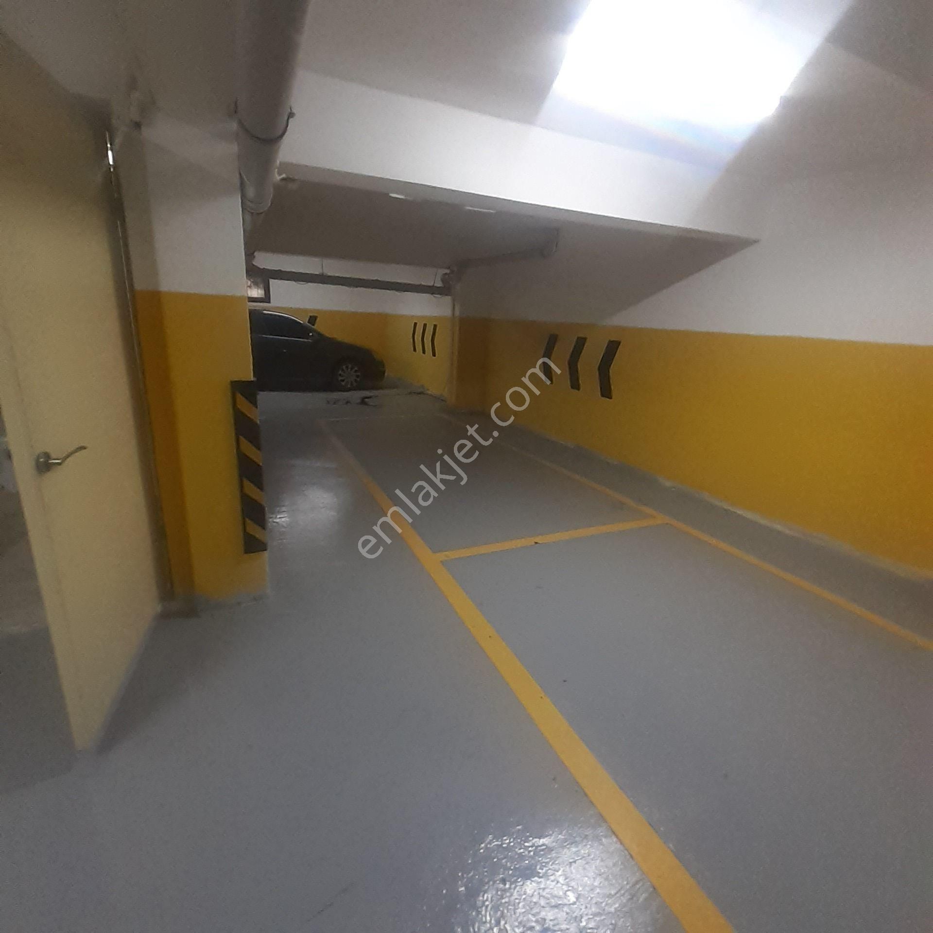 Pakemlakdan Kapalıotoparklı 5 Yıllık Binada Utralük - Görsel 26