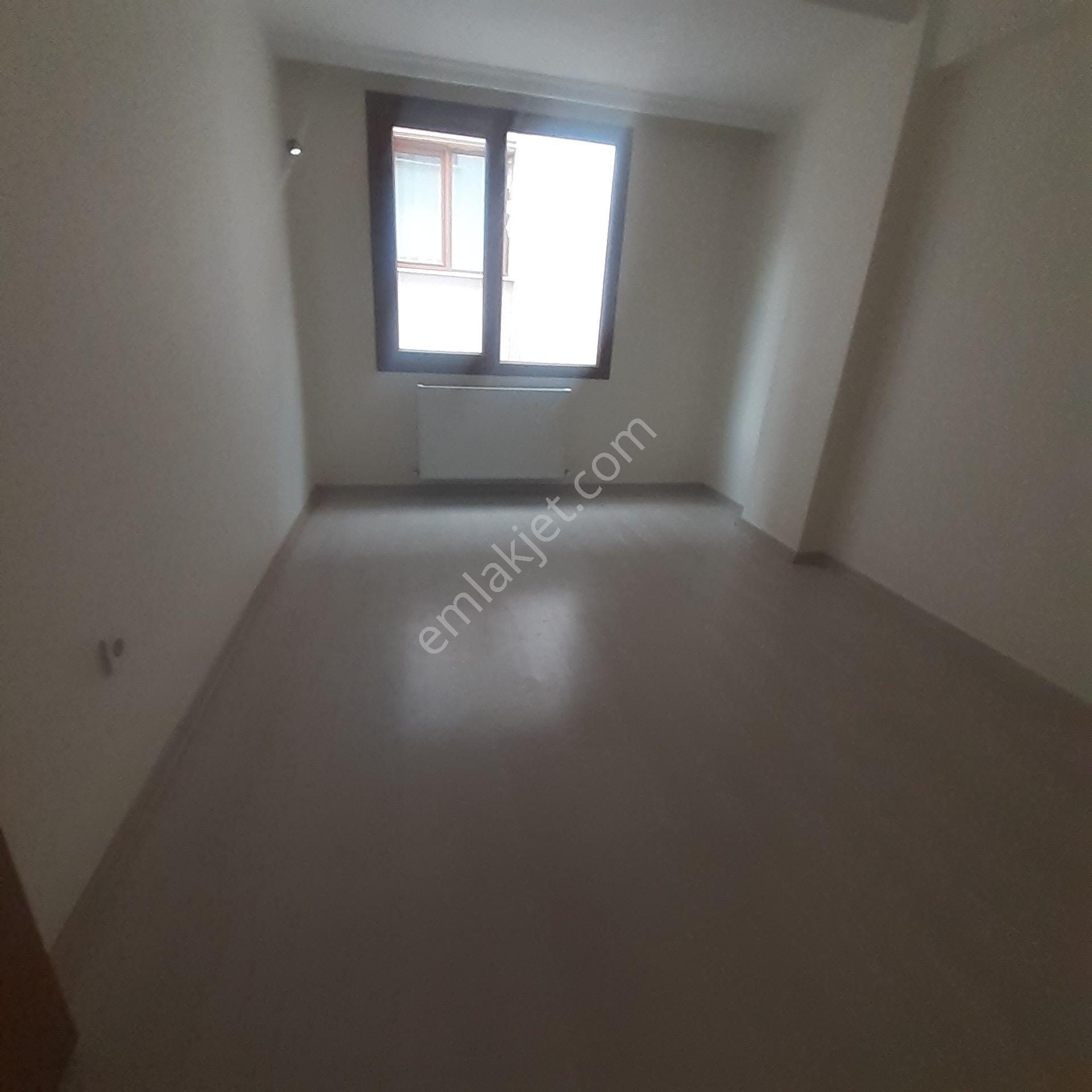 Pakemlakdan Kapalıotoparklı 5 Yıllık Binada Utralük - Görsel 18