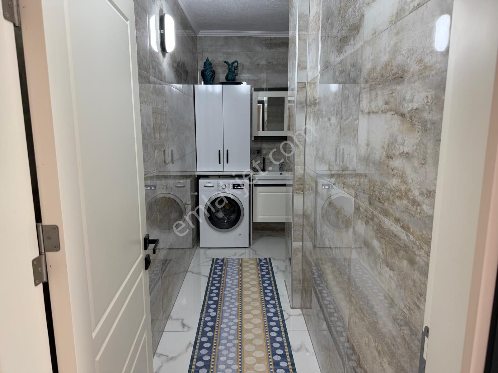 Didim'de Denize 450m | 5+1 Fırsat Müstakil Tripleks Villa - Görsel 13