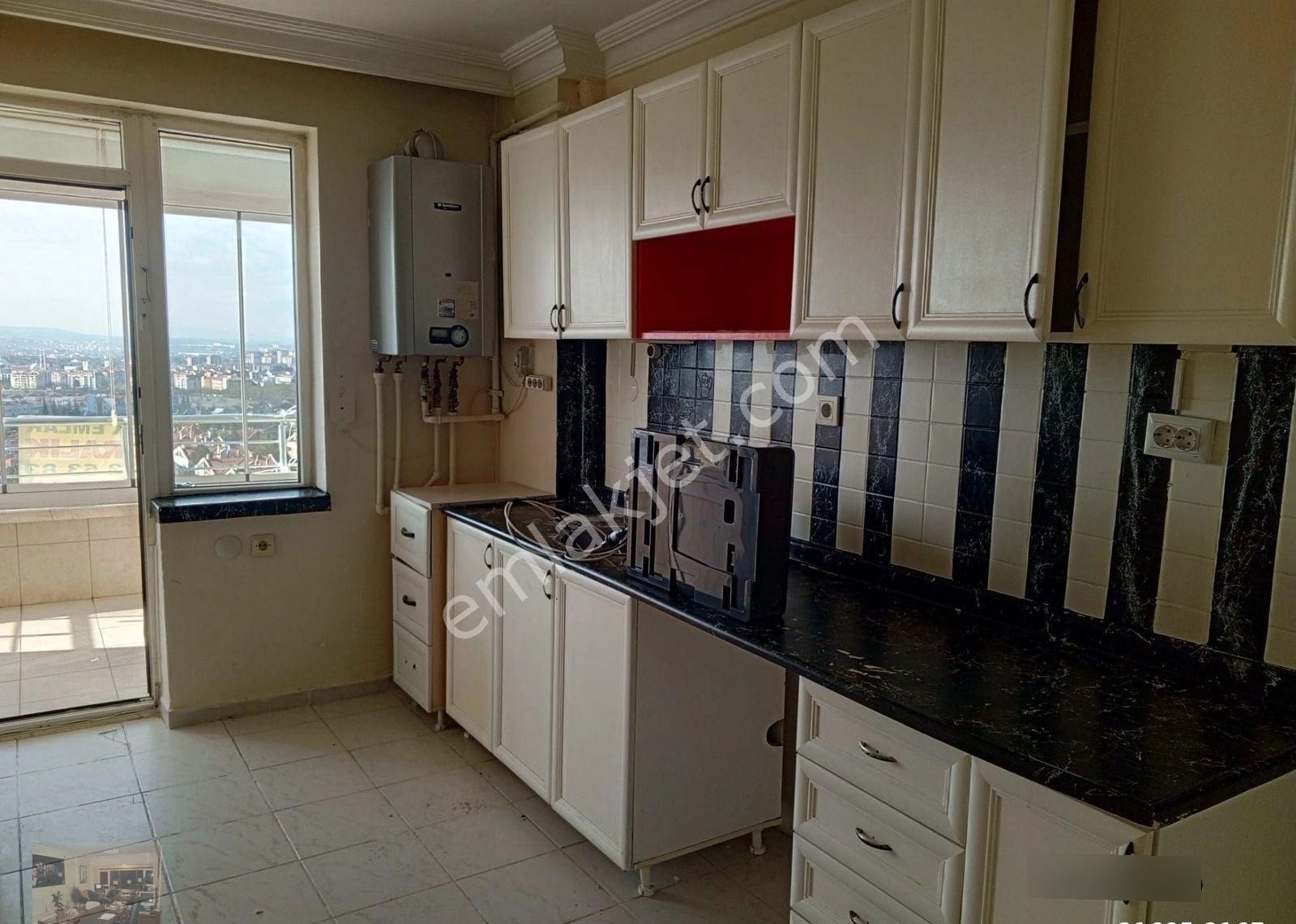 Yavuzselim Mahallesinde Türk Hava Yolları Sitesinde Tek Emlaktan Kiralık 3+1 Daire - Görsel 31