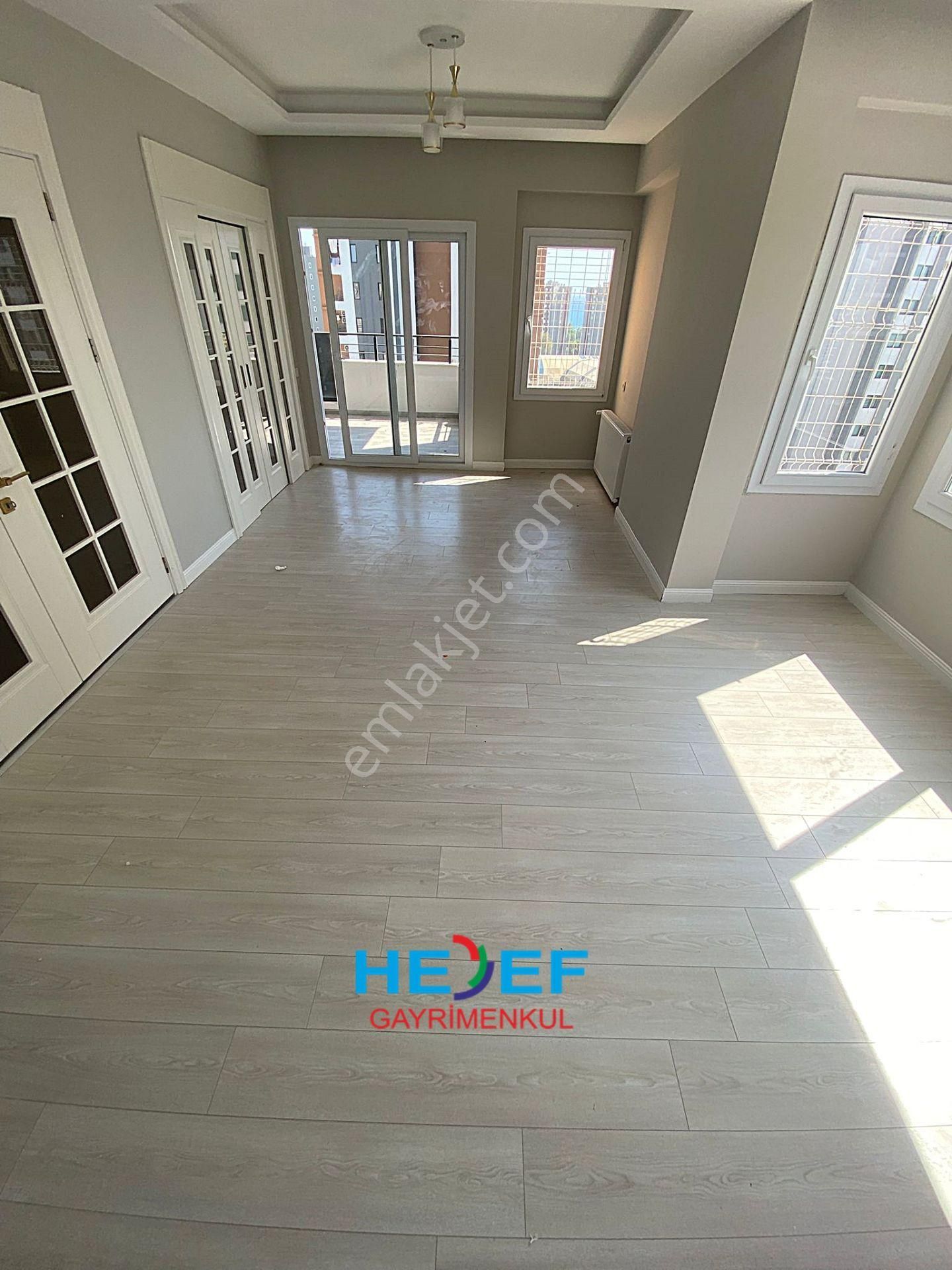 Hedef'ten Yaşardoğu Caddesinde Havuzlu Kombili Ankastreli 3+1 - Görsel 10