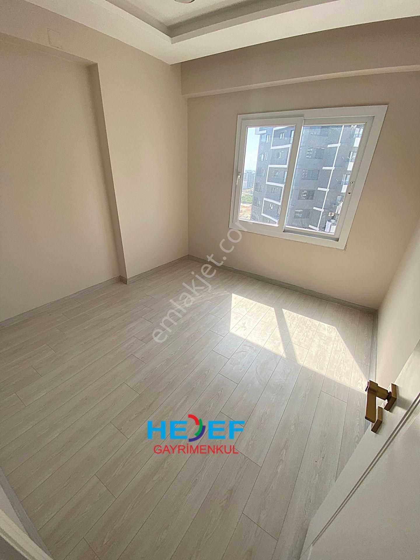 Hedef'ten Yaşardoğu Caddesinde Havuzlu Kombili Ankastreli 3+1 - Görsel 15