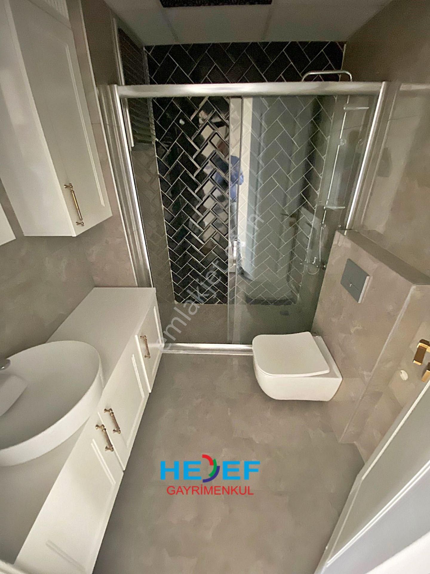 Hedef'ten Yaşardoğu Caddesinde Havuzlu Kombili Ankastreli 3+1 - Görsel 14