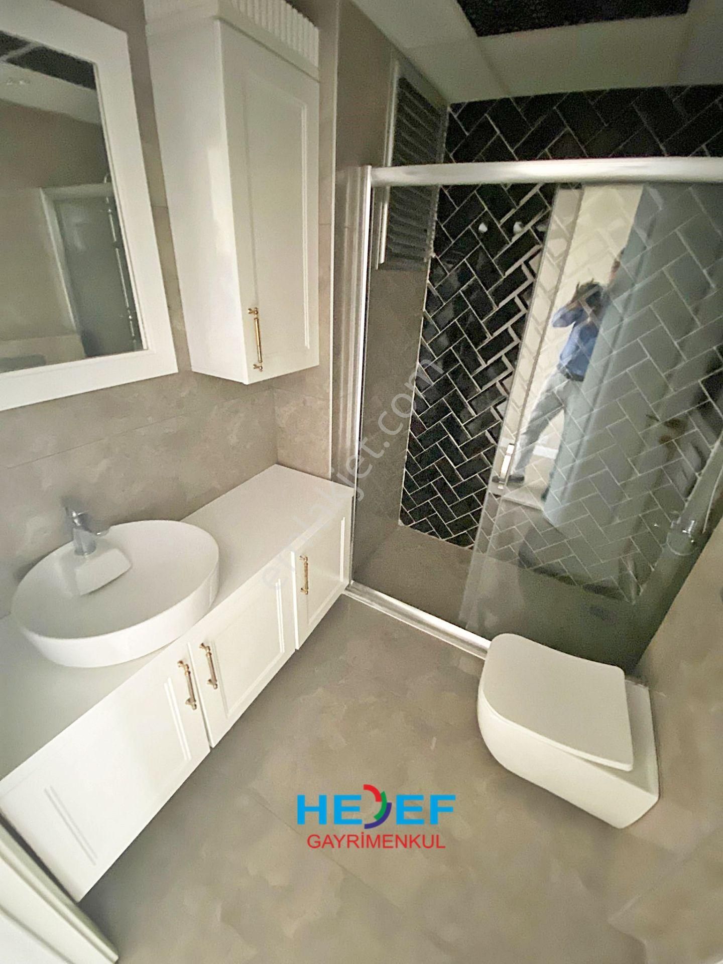 Hedef'ten Yaşardoğu Caddesinde Havuzlu Kombili Ankastreli 3+1 - Görsel 13