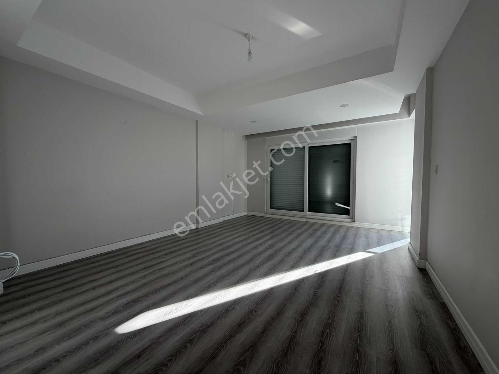 Merkezi Konum 2+1 Ayrı Mutfak Kiralık Daire - Görsel 5