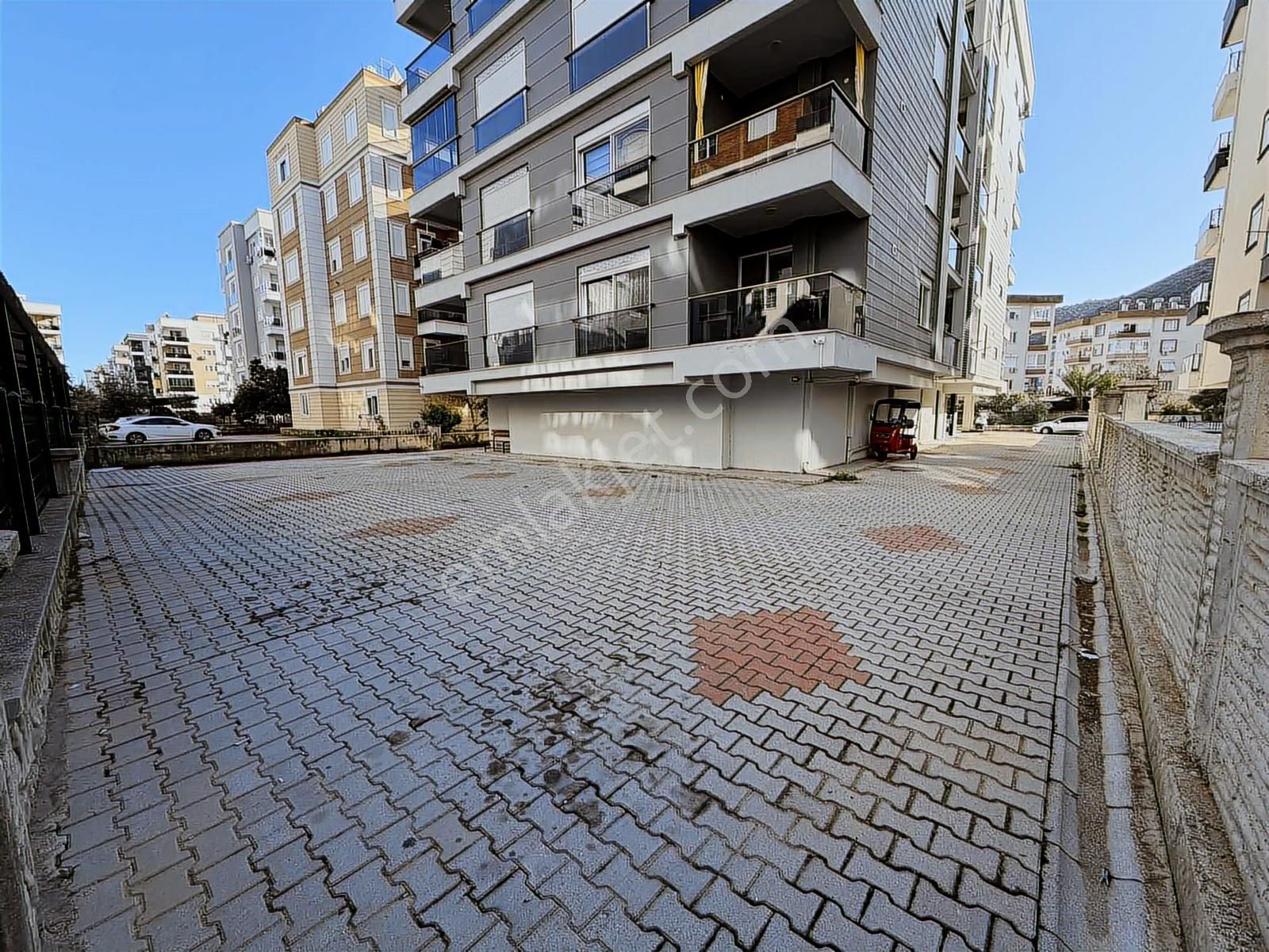 Merkezi Konum 2+1 Ayrı Mutfak Kiralık Daire - Görsel 21