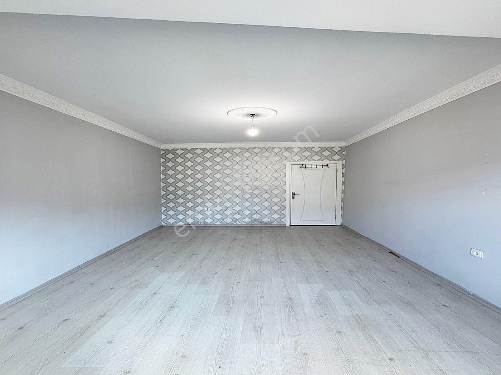 Nes Yapı'dan Güzelyurt'ta Şehir Manzaralı Dekorlu Balkonlu 2+1 Satılık Arakat Daire - Görsel 8