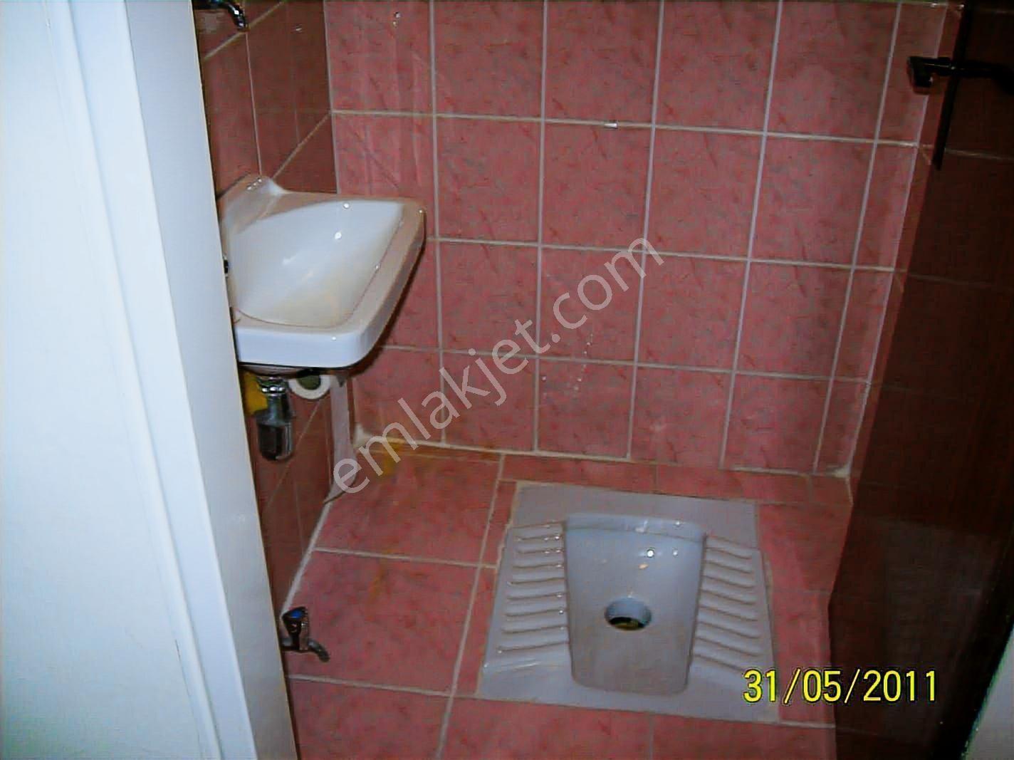 Eryaman Altay Mahallesinde Arakat 3+1 Boş - Görsel 13