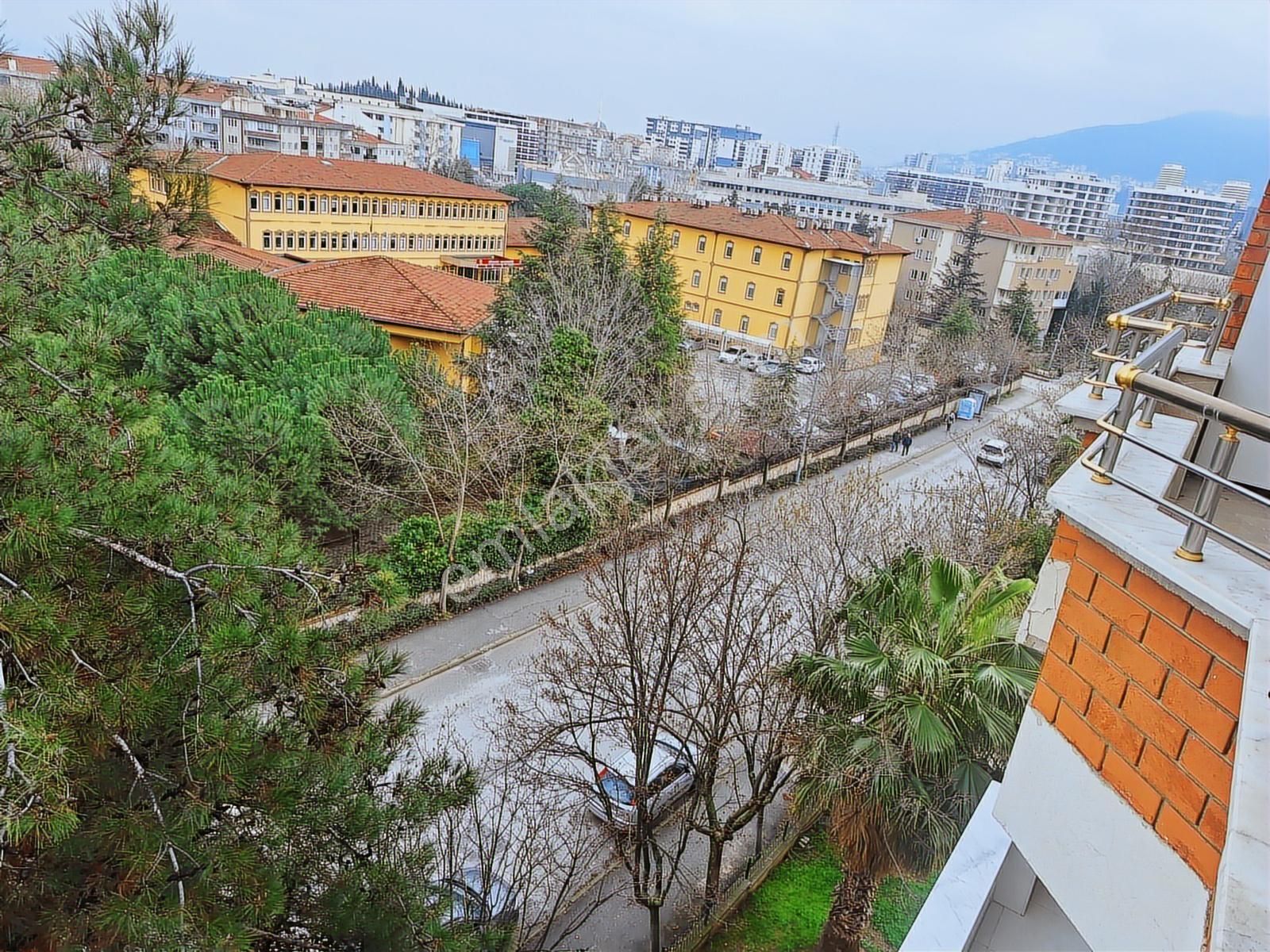 Esen'den Kanuni Caddesine Cephe Bakımlı Kiralık Köşe Daire - Görsel 16