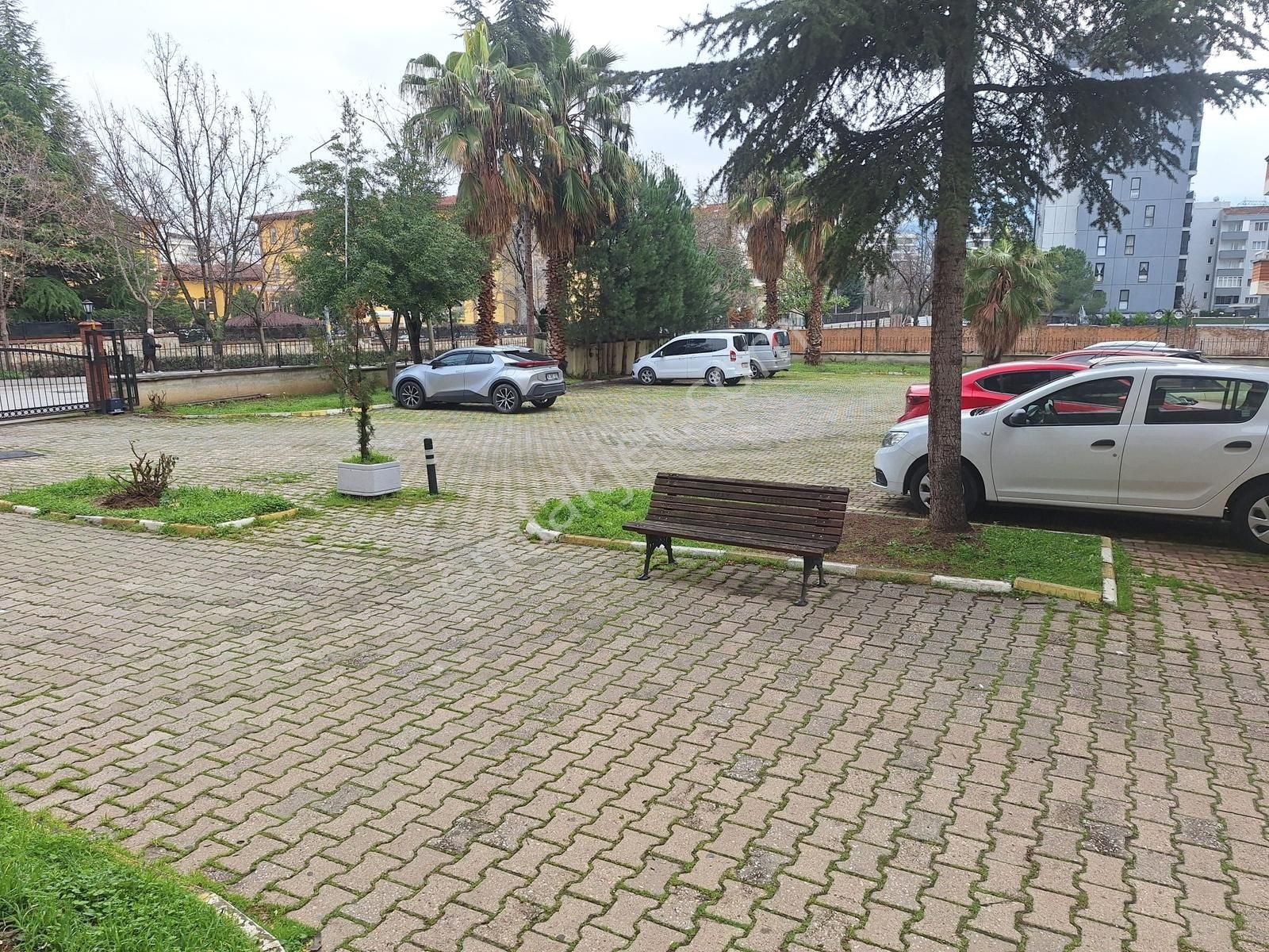 Esen'den Kanuni Caddesine Cephe Bakımlı Kiralık Köşe Daire - Görsel 9