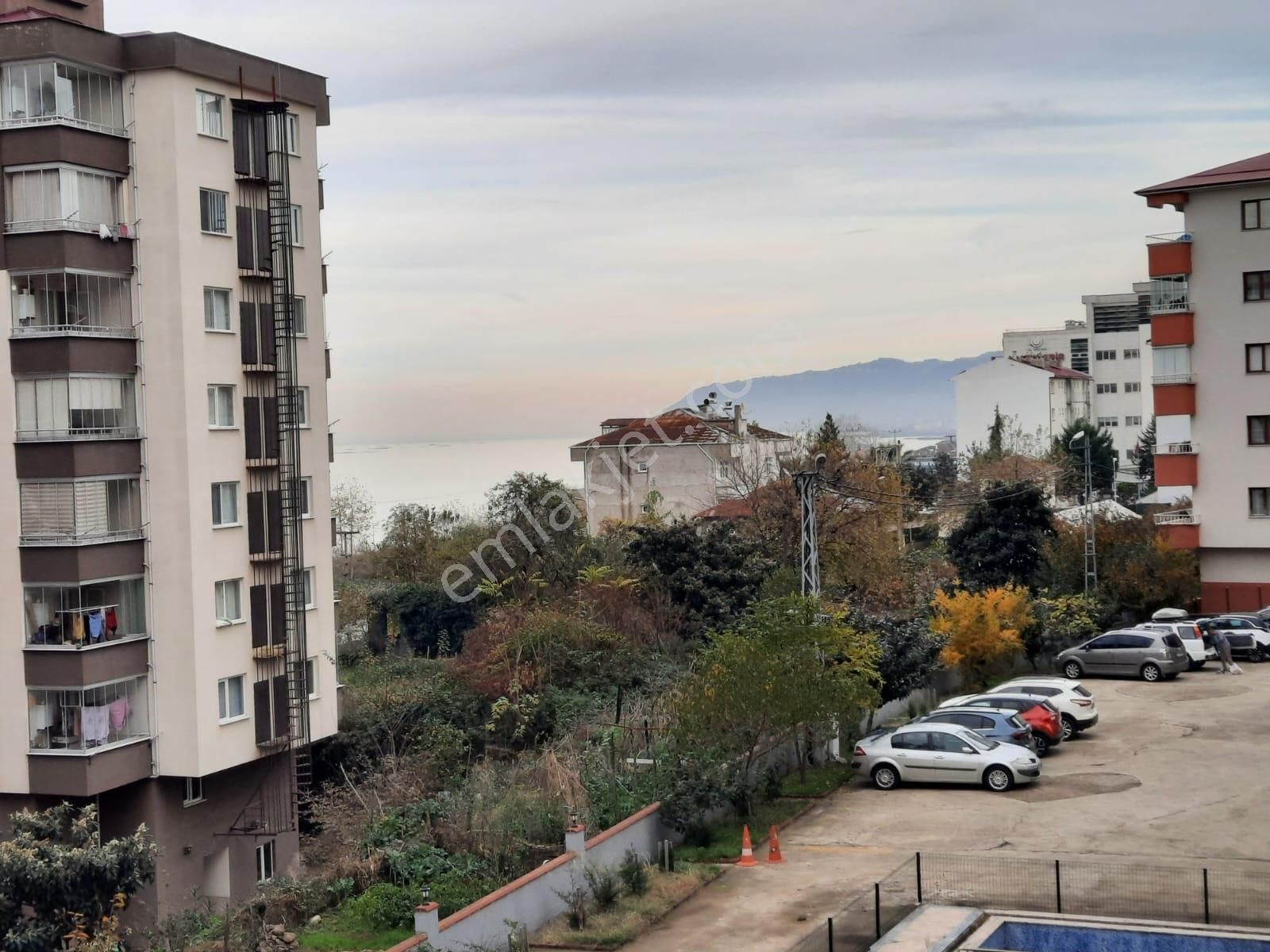 Trabzon Vakfıkebir De Satılık Site İçi Daire - Görsel 5