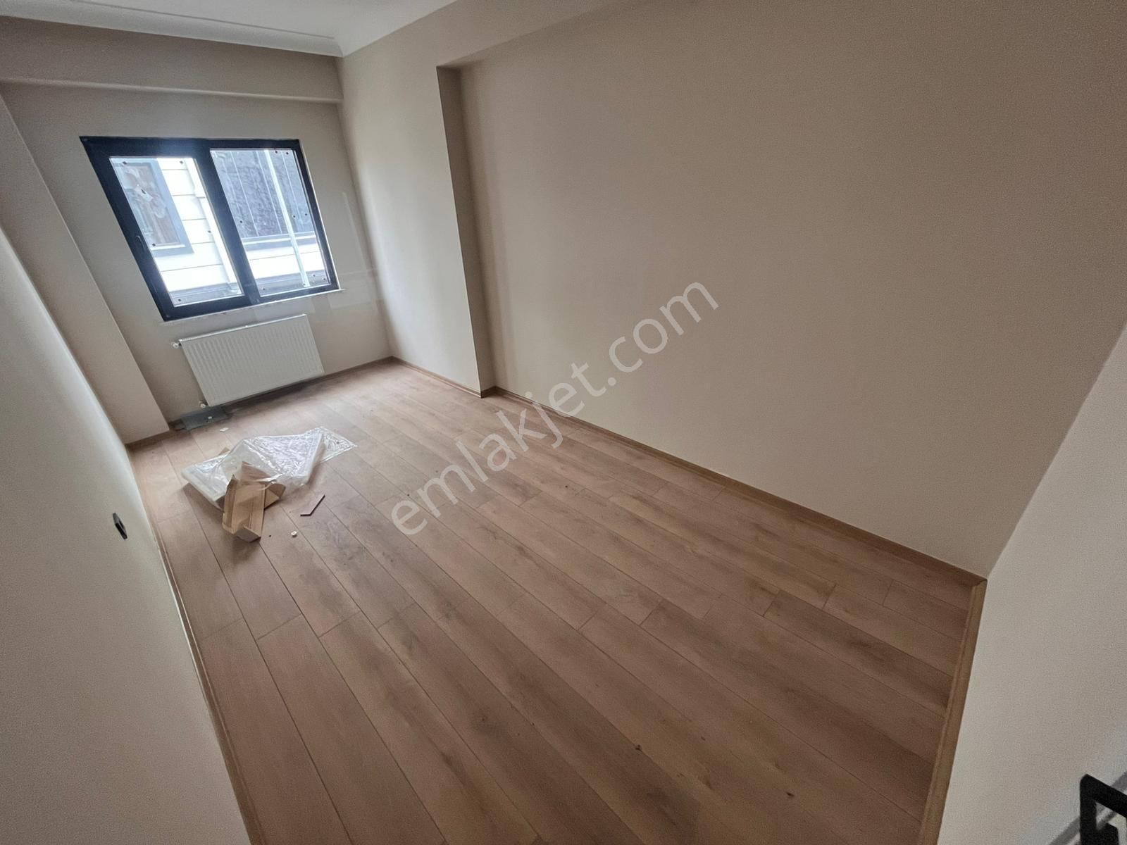 Yükselden Edremitte Sıfır K.mutfak Ebv.banyolu Öncephe 2+1 Satılık Daire - Görsel 10