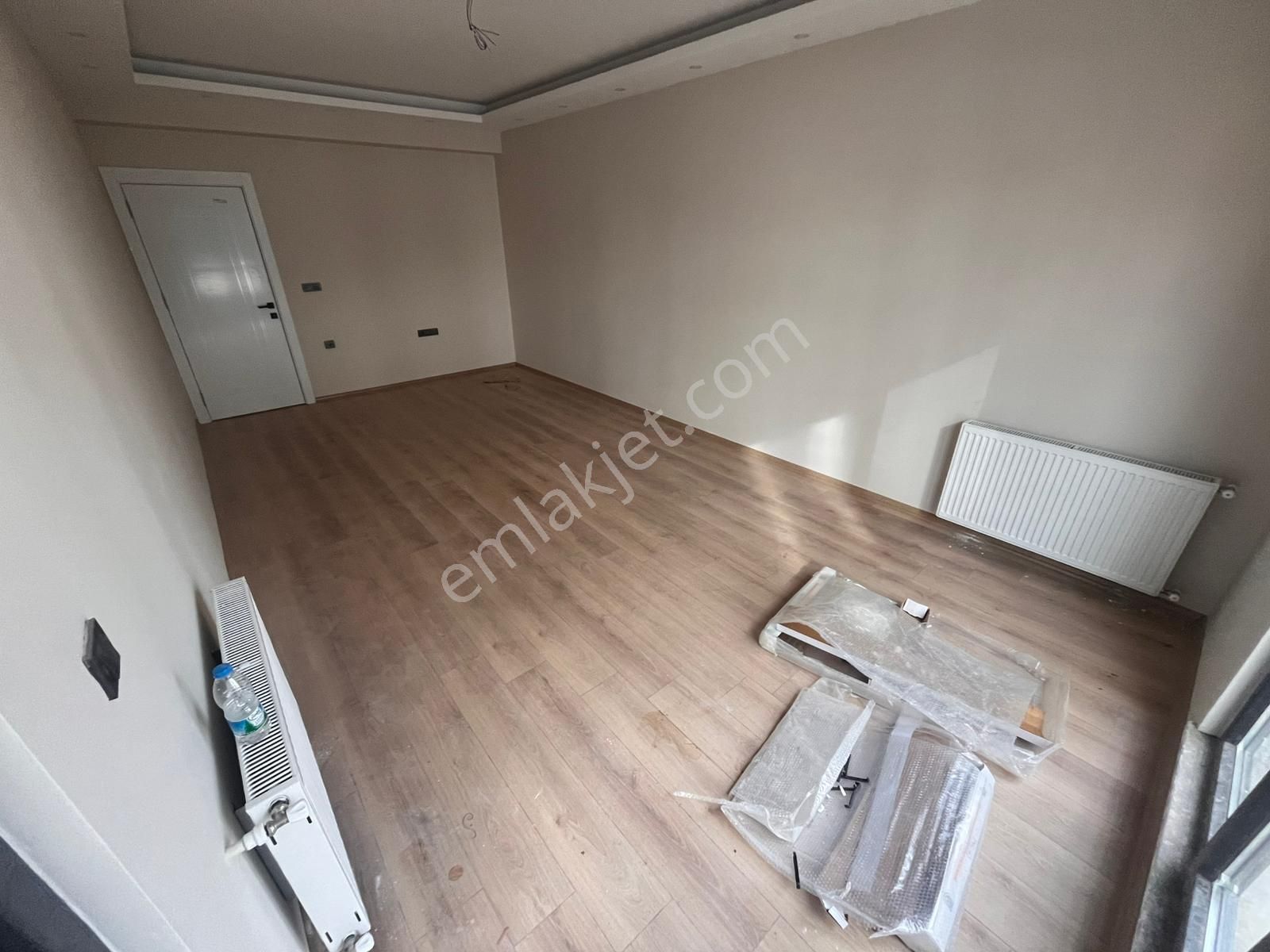 Yükselden Edremitte Sıfır K.mutfak Ebv.banyolu Öncephe 2+1 Satılık Daire - Görsel 7