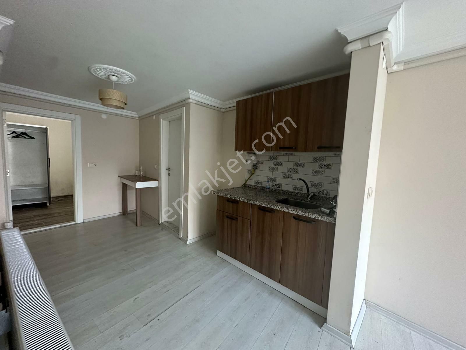 Gazipaşa Mahallesinde Satılık 1+1 Bahçeli Dublex Daire - Görsel 13