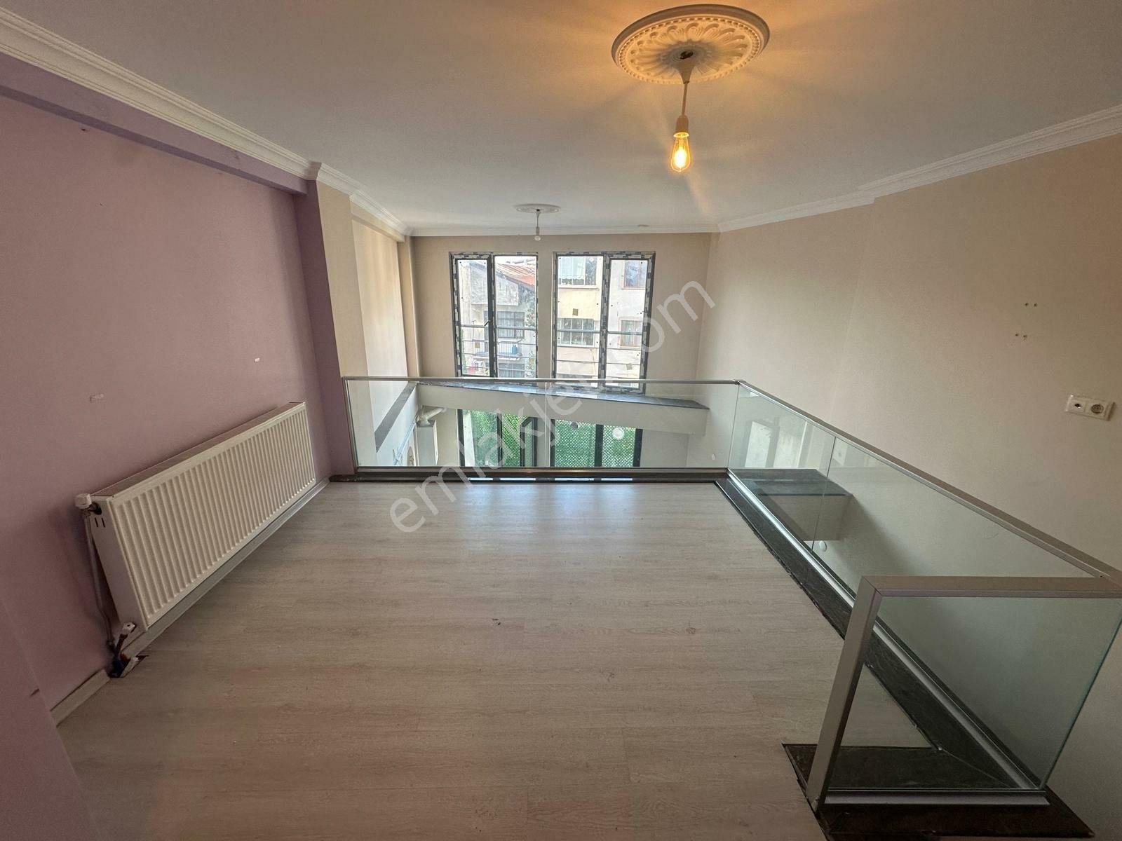 Gazipaşa Mahallesinde Satılık 1+1 Bahçeli Dublex Daire - Görsel 3