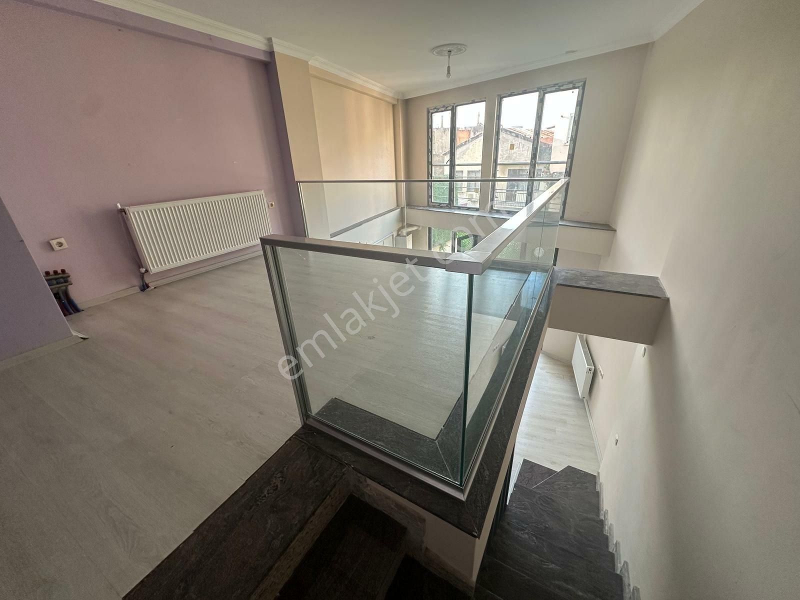 Gazipaşa Mahallesinde Satılık 1+1 Bahçeli Dublex Daire - Görsel 10