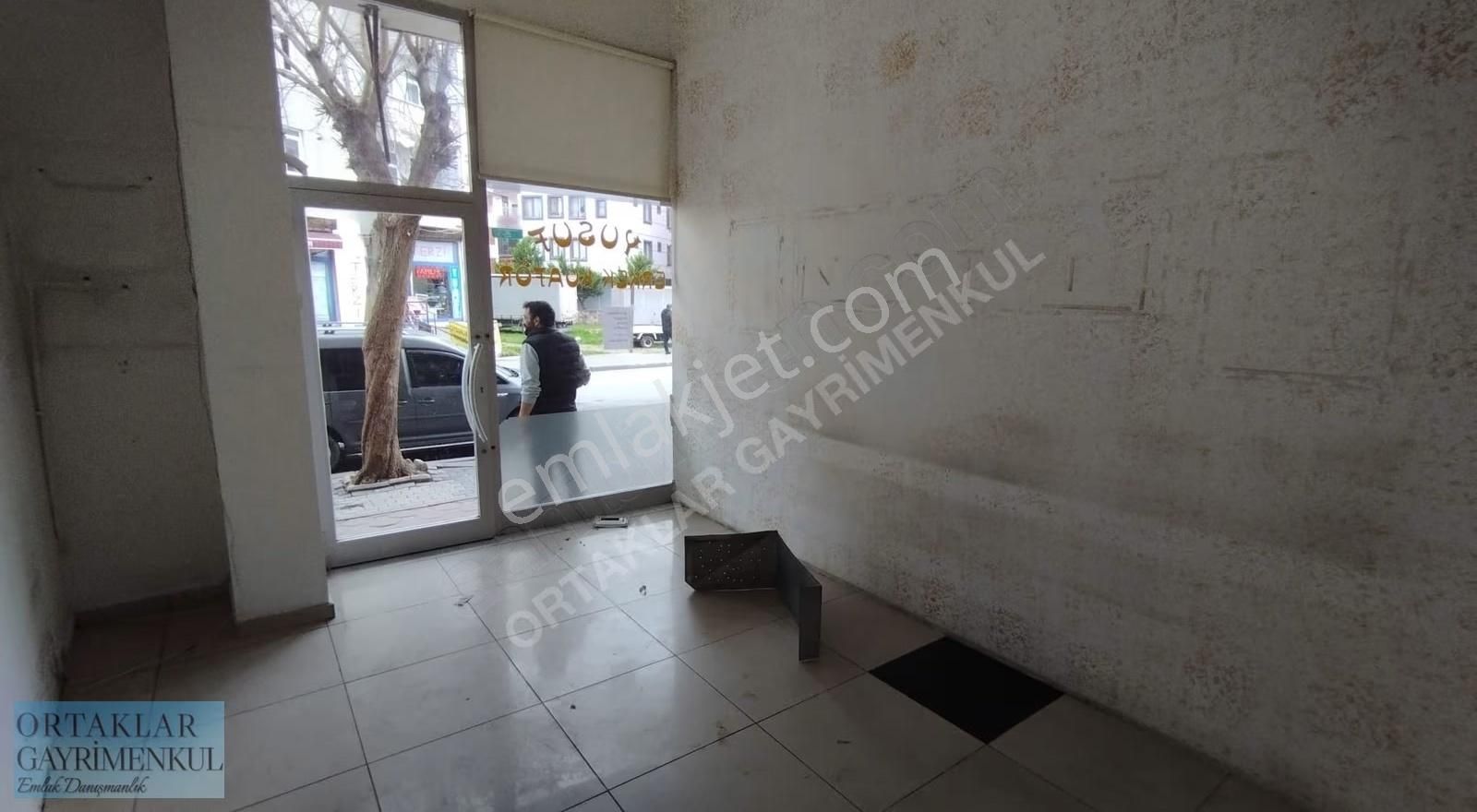Sancaktepe Atatürk Mahallesinde Kiralık Dükkan - Görsel 2