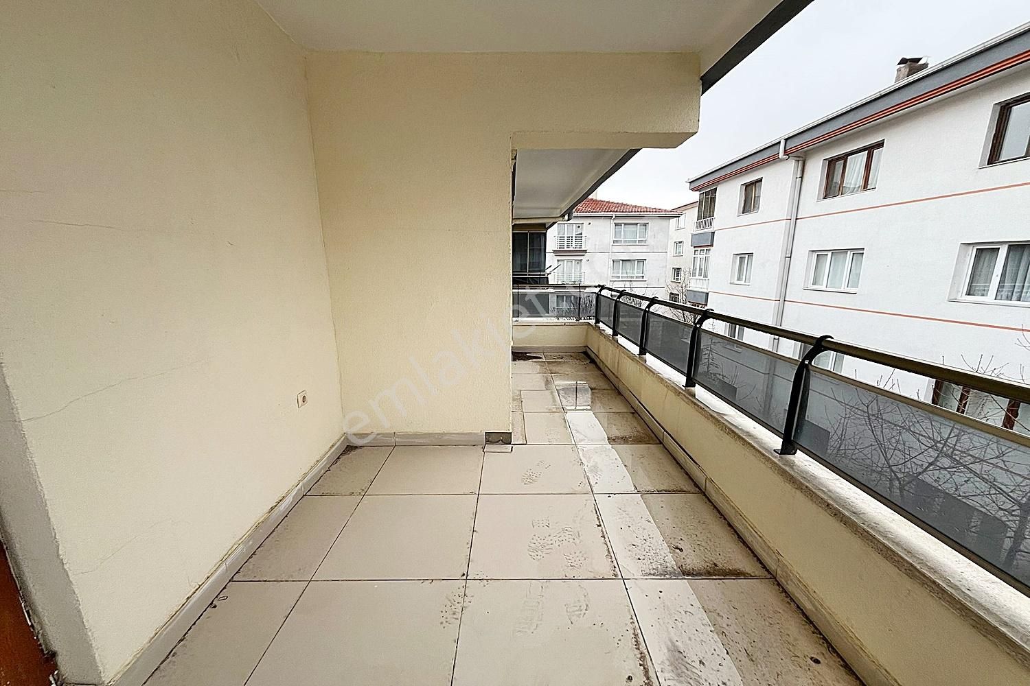 Karakaya Mahallesi'de Sıfır Yapılı Ön Cepheli Ve Kök Tapulu Dair - Görsel 21