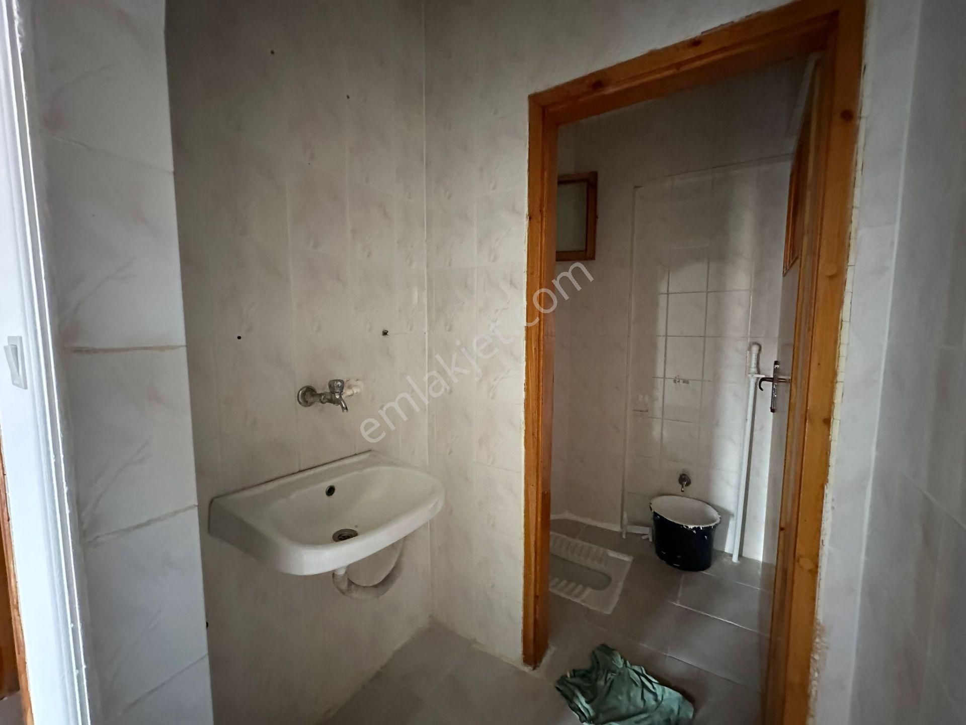 Altındağ - Karapürçek Mahallesi E.banyolu Katta 3+1 Satılık Daire !!! - Görsel 18