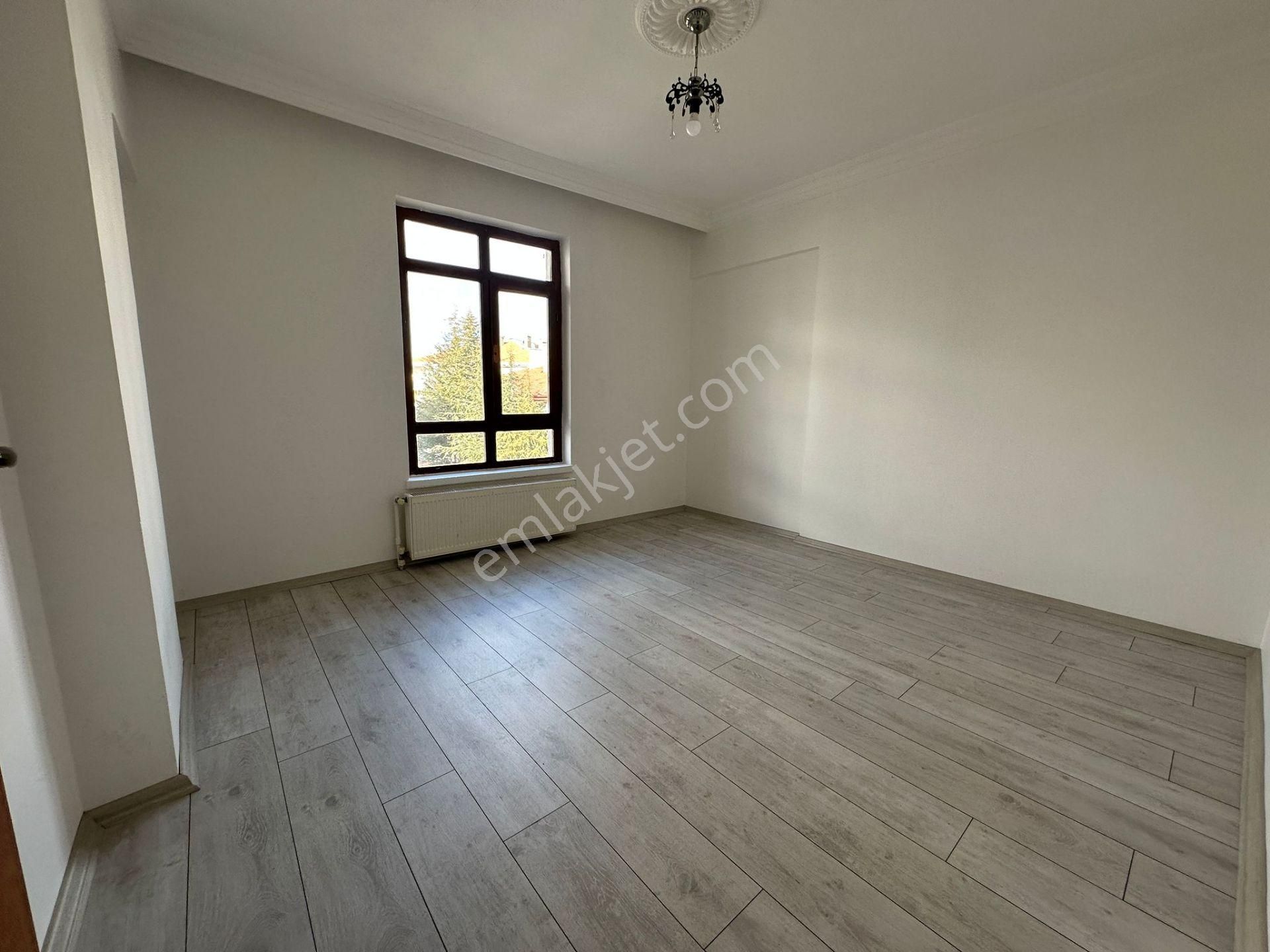 Altındağ - Karapürçek Mahallesi E.banyolu Katta 3+1 Satılık Daire !!! - Görsel 13