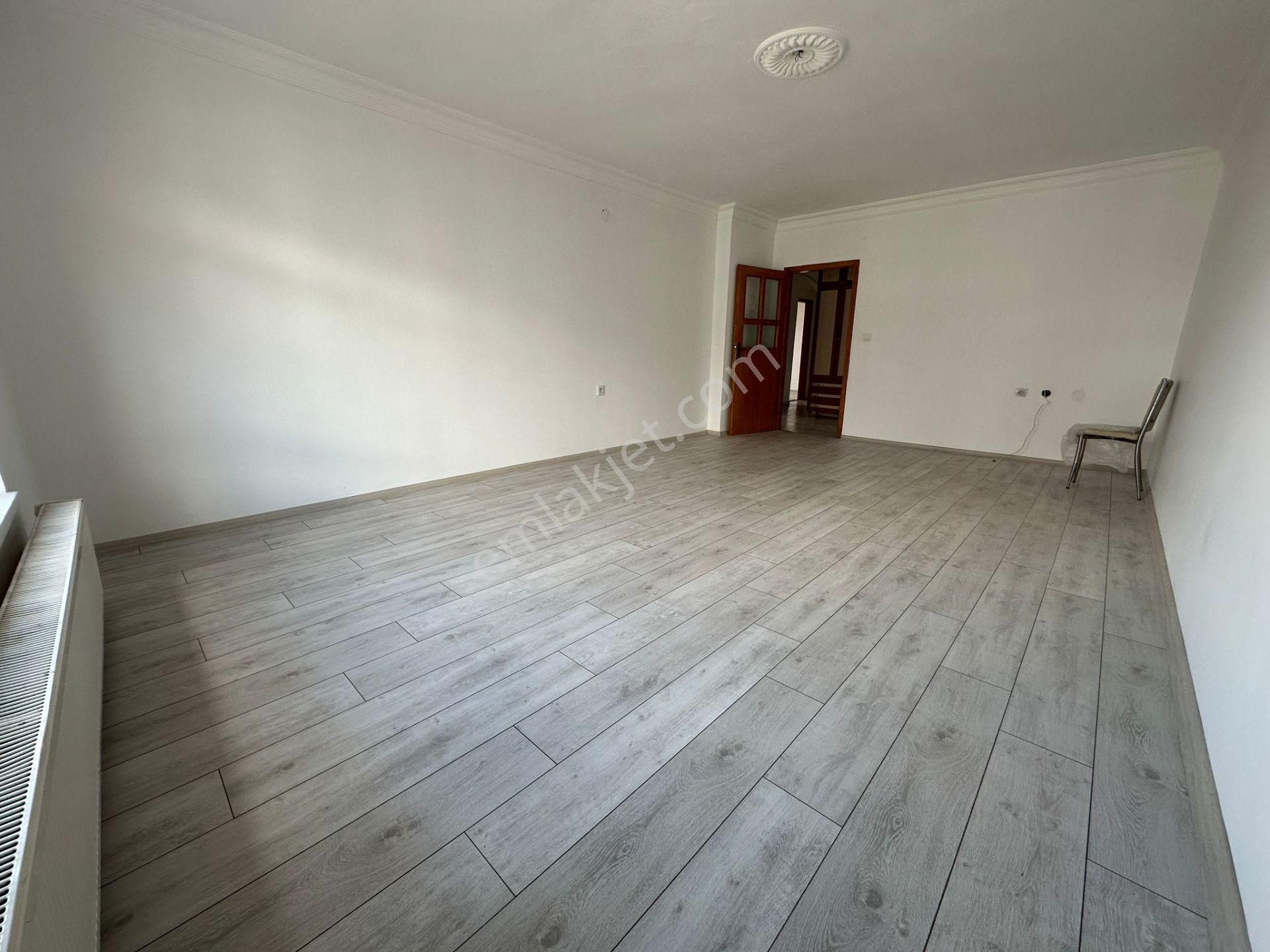 Altındağ - Karapürçek Mahallesi E.banyolu Katta 3+1 Satılık Daire !!! - Görsel 5