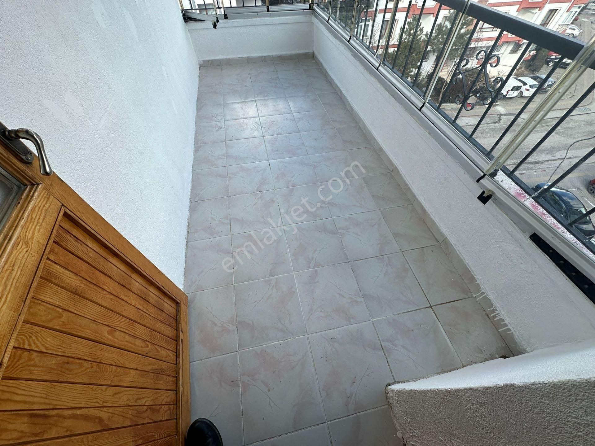 Altındağ - Karapürçek Mahallesi E.banyolu Katta 3+1 Satılık Daire !!! - Görsel 21