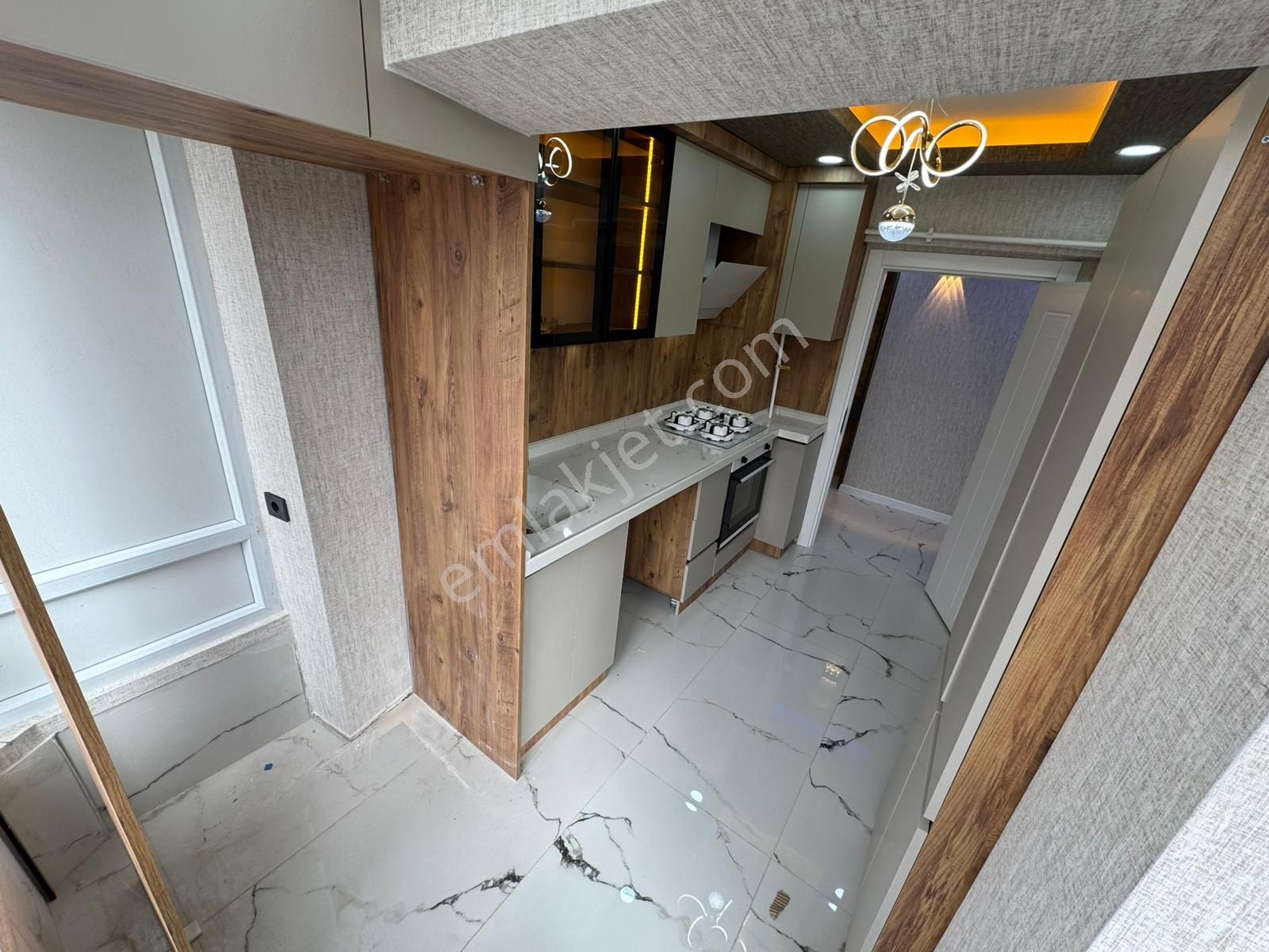 İstasyon Mah'de 3+1 Full+full Yapılı Son Kat'ta Daire! - Görsel 3