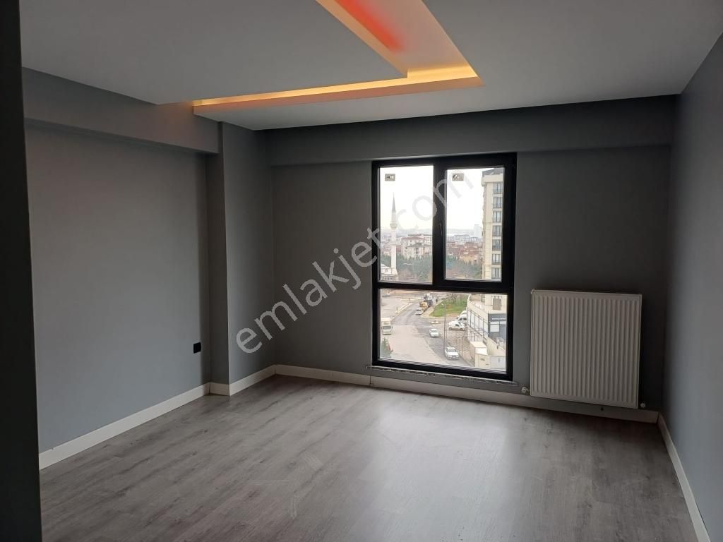 Otuz4| Pendik Esenler Blue Garden Sitesinde Kullanışlı 2+1 Daire - Görsel 23