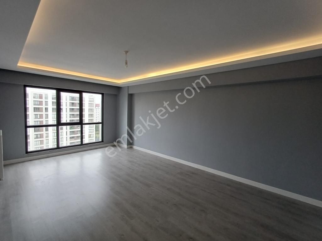 Otuz4| Pendik Esenler Blue Garden Sitesinde Kullanışlı 2+1 Daire - Görsel 9