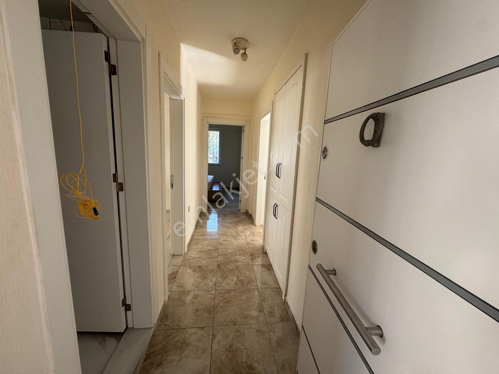 Çiğdem Emlak'tan Ortaca'da Kiralık 2+1 Daire - Görsel 11