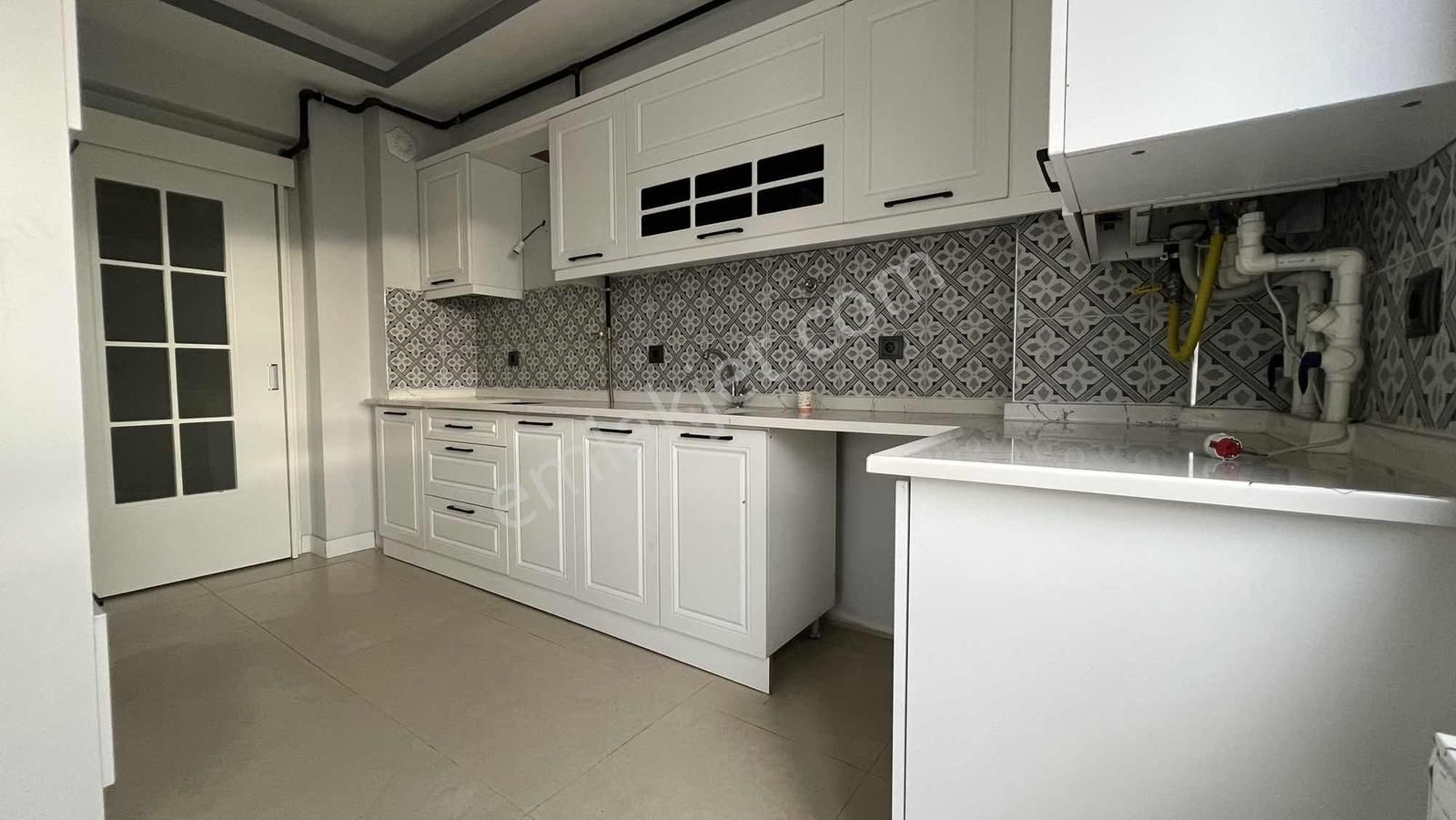 Konal/ Somtaş Kaan Park Sıfır Ayarında Cam Balkonlu 3+1 Kiralık - Görsel 15