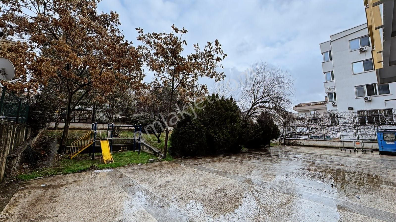 Katar Caddesinde Önü Açık Şahane Ofis - Görsel 35