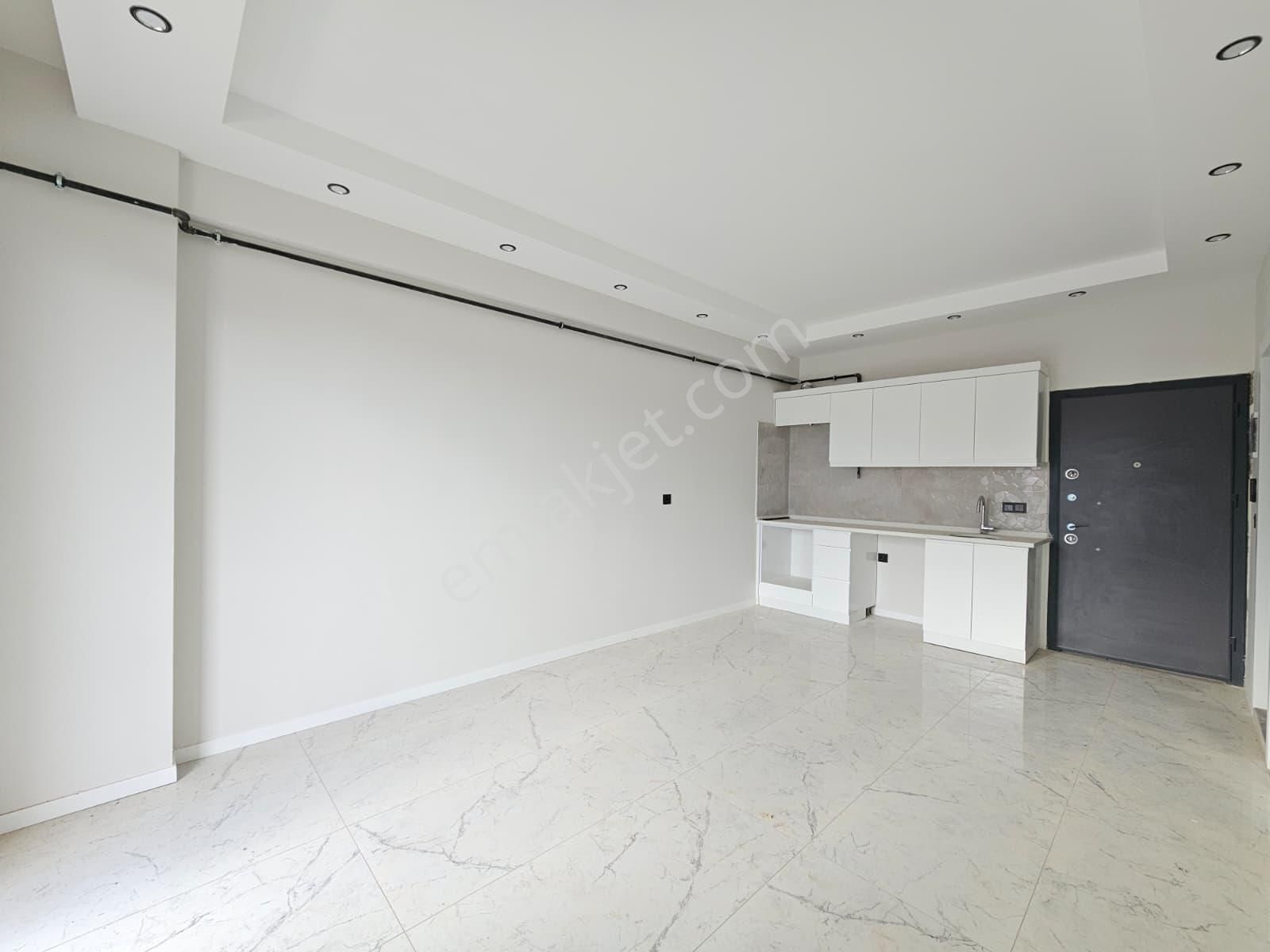 Denizli Yenişafak Ta Cadde Üzeri Önü Açık Mükemmel Konumda Lüks Daireler