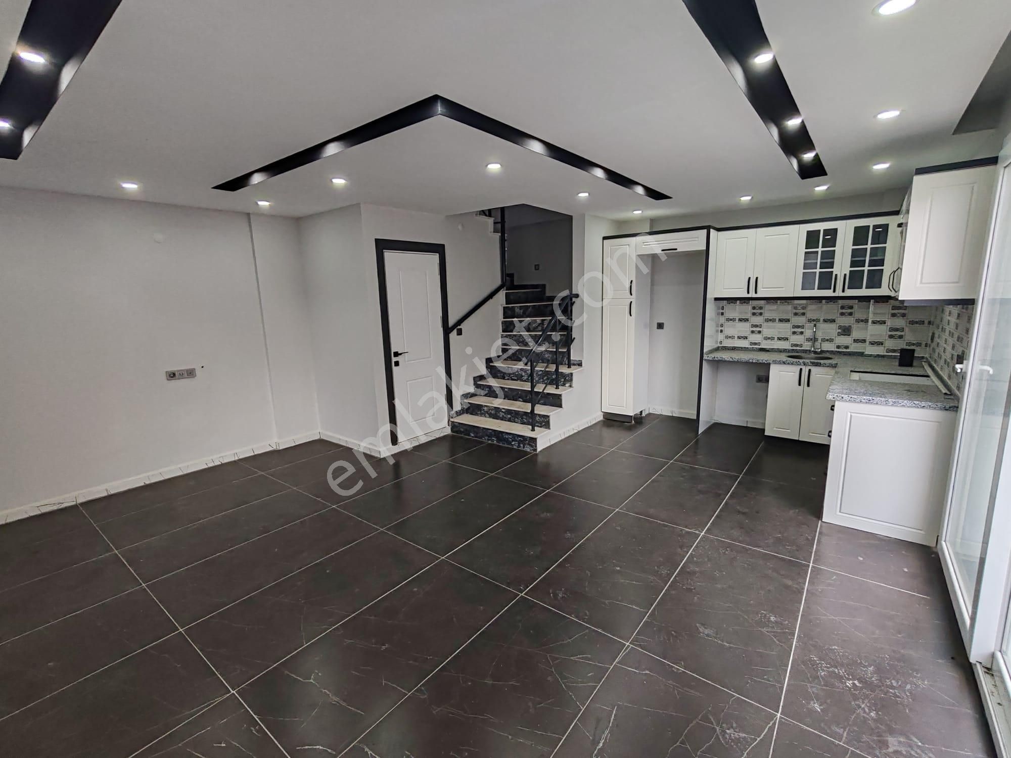 Didim'de Acil 3+1 Tirpleks Villa, Pazarlıklı - Görsel 6