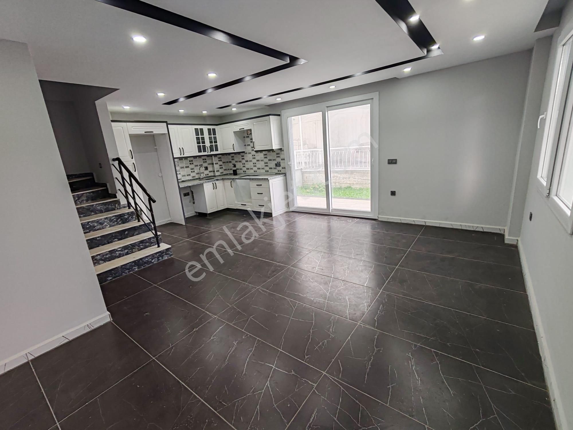 Didim'de Acil 3+1 Tirpleks Villa, Pazarlıklı - Görsel 5