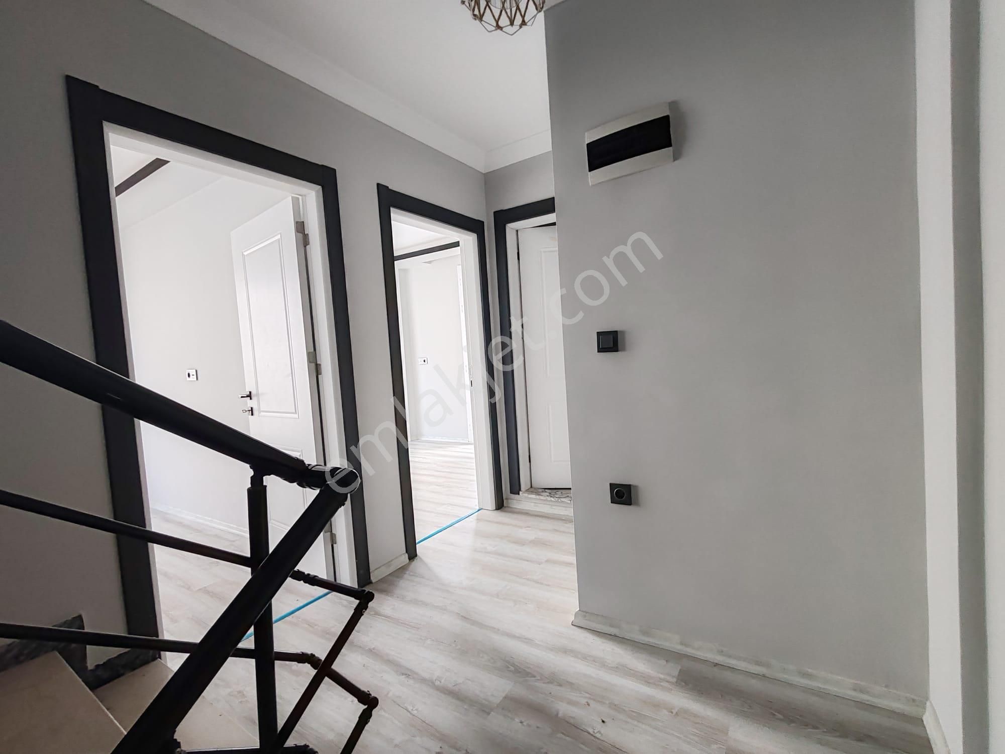Didim'de Acil 3+1 Tirpleks Villa, Pazarlıklı - Görsel 11